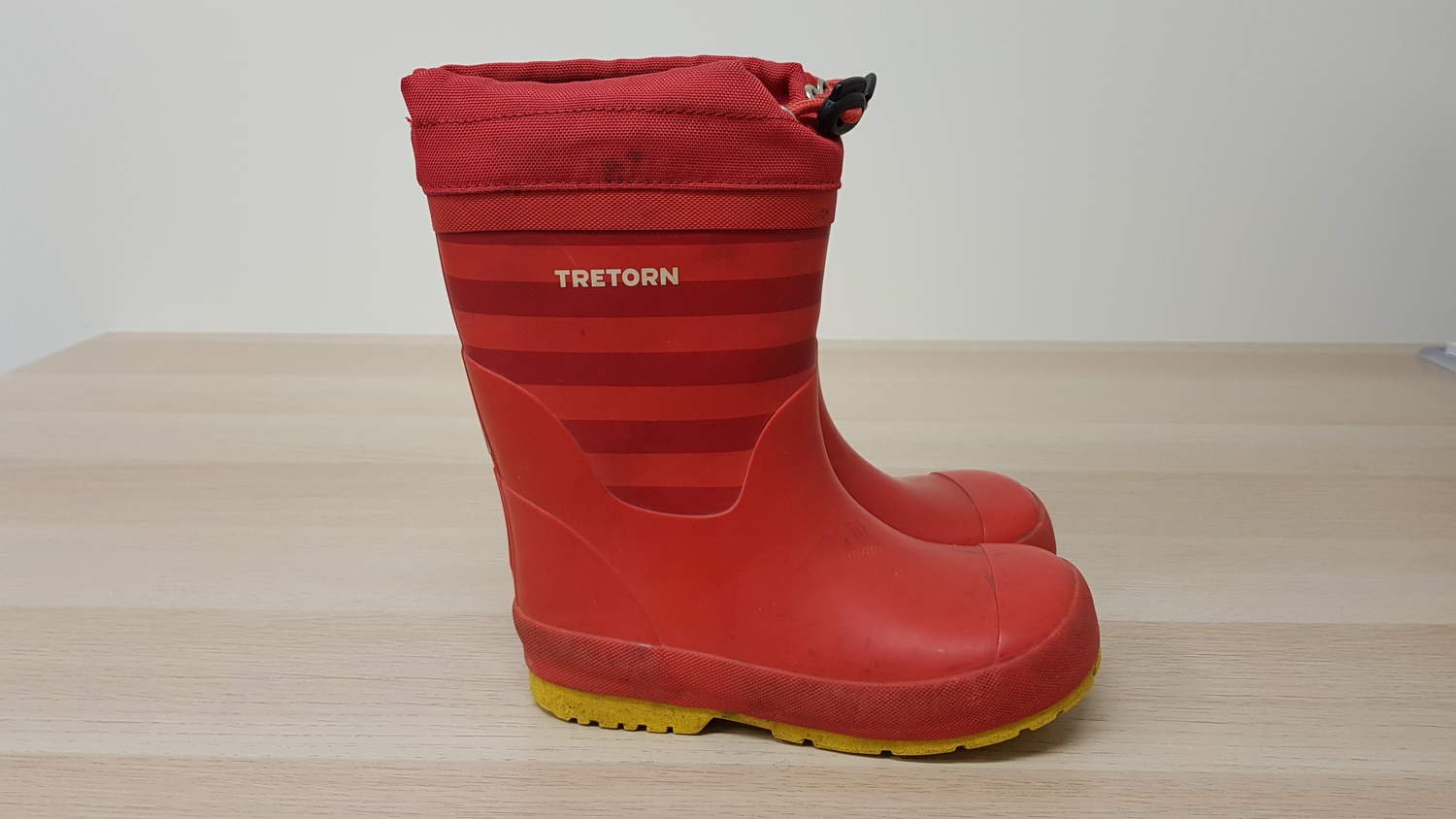 Tretorn fodrade gummistövlar stl 32 rö.. (373287176) ᐈ Gummistövlar, stl 32, Fodrade, Röd | Footly