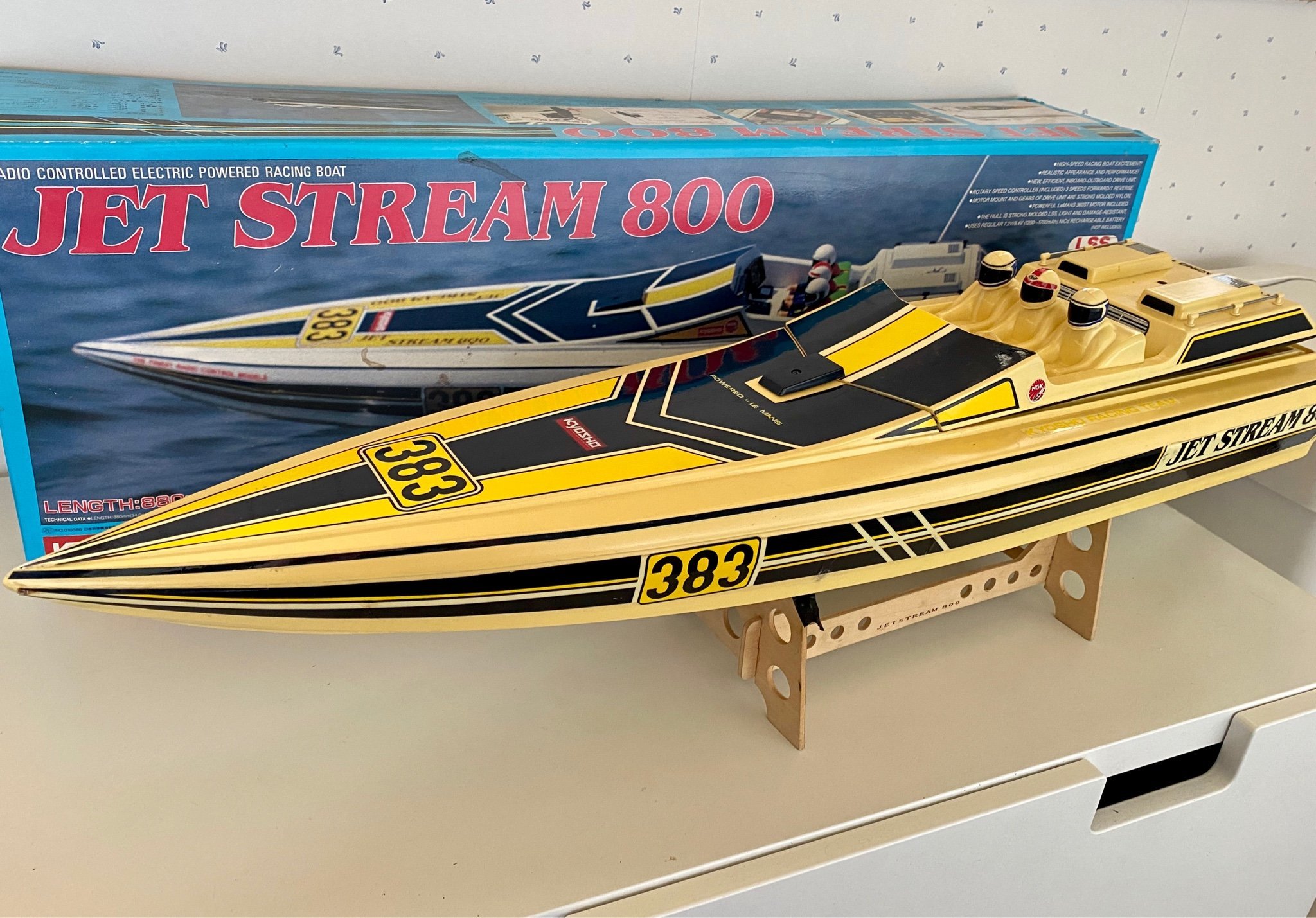 kyosho jetstream 800