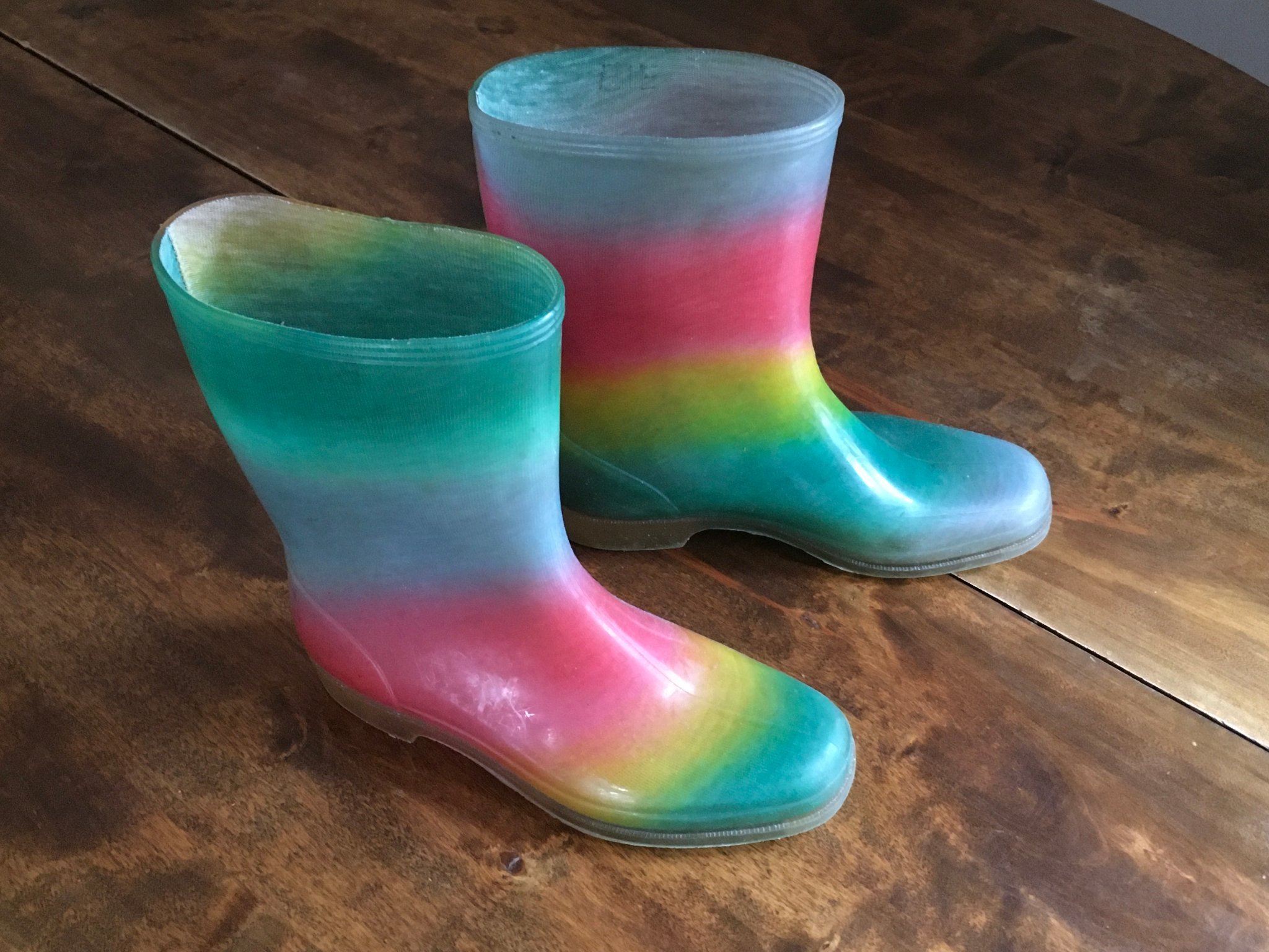 var man kan köpa bra erbjudanden 2017 Storbritannien butik Köp Kuling Shoes, Gummistövlar, Regnbåge, Cerise Lekmer.se
