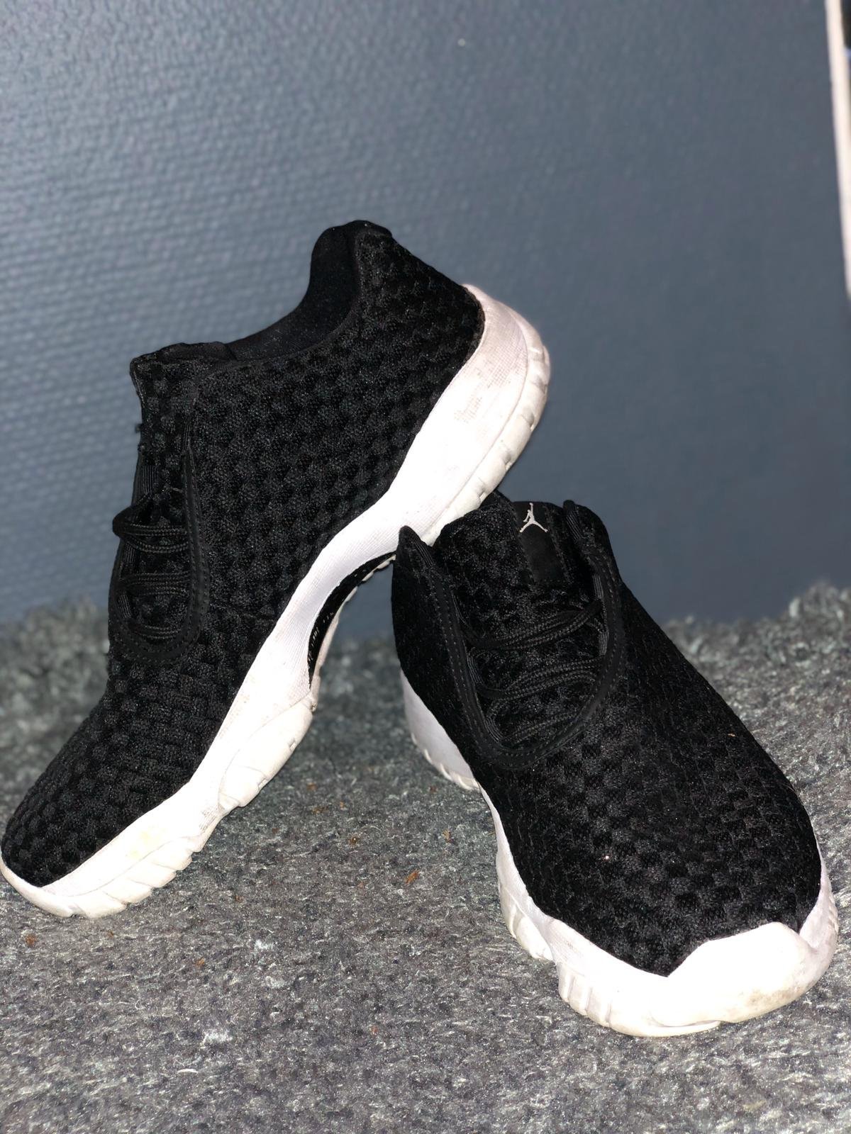 jordan future 1