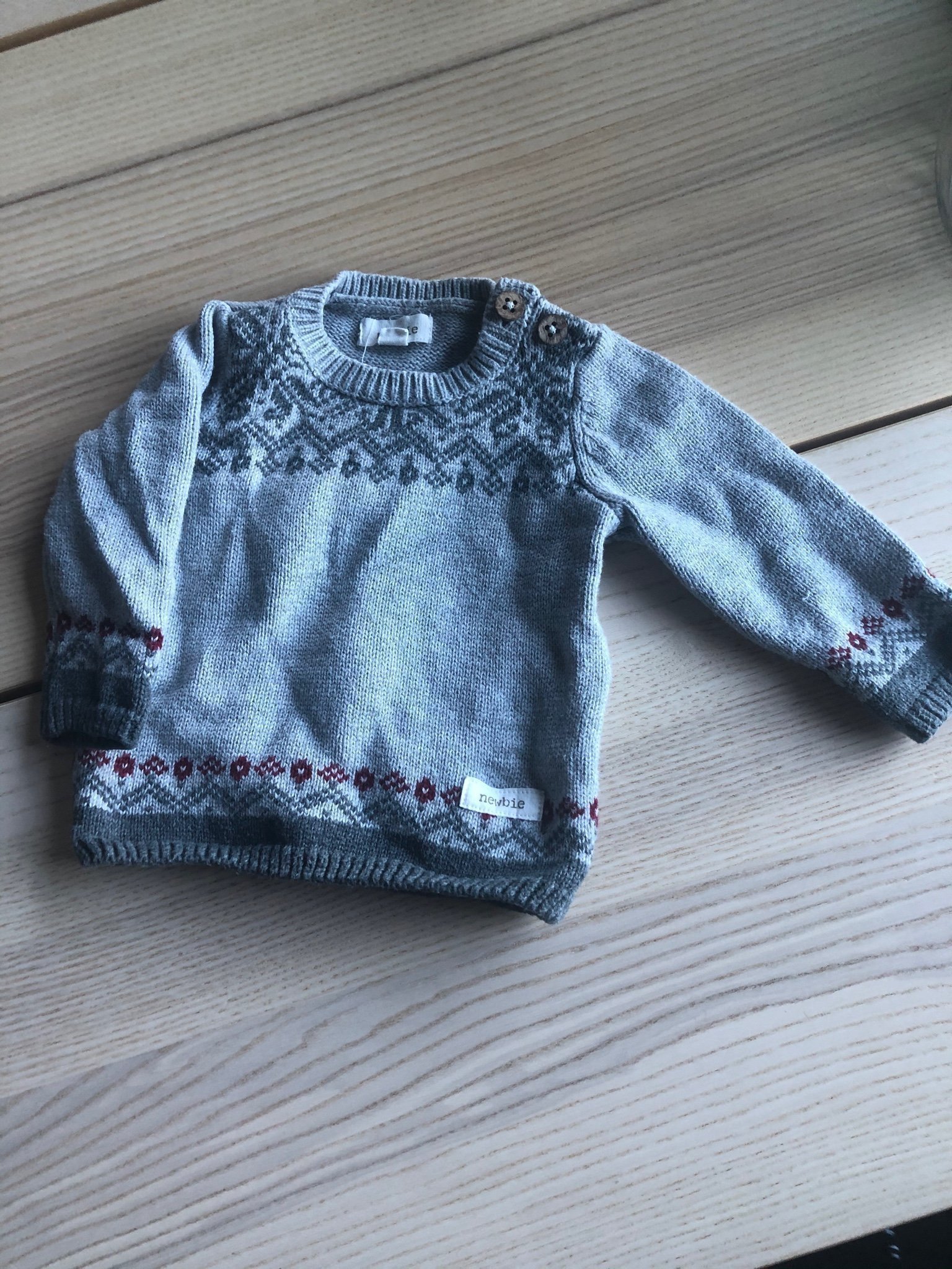 Stickad tröja newbie