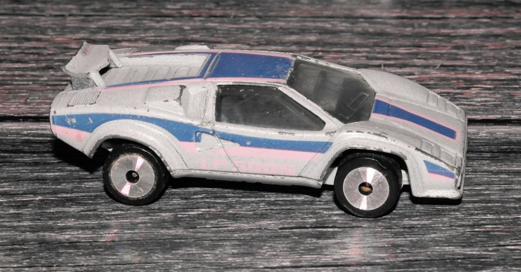 matchbox lamborghini countach lp500s 1985