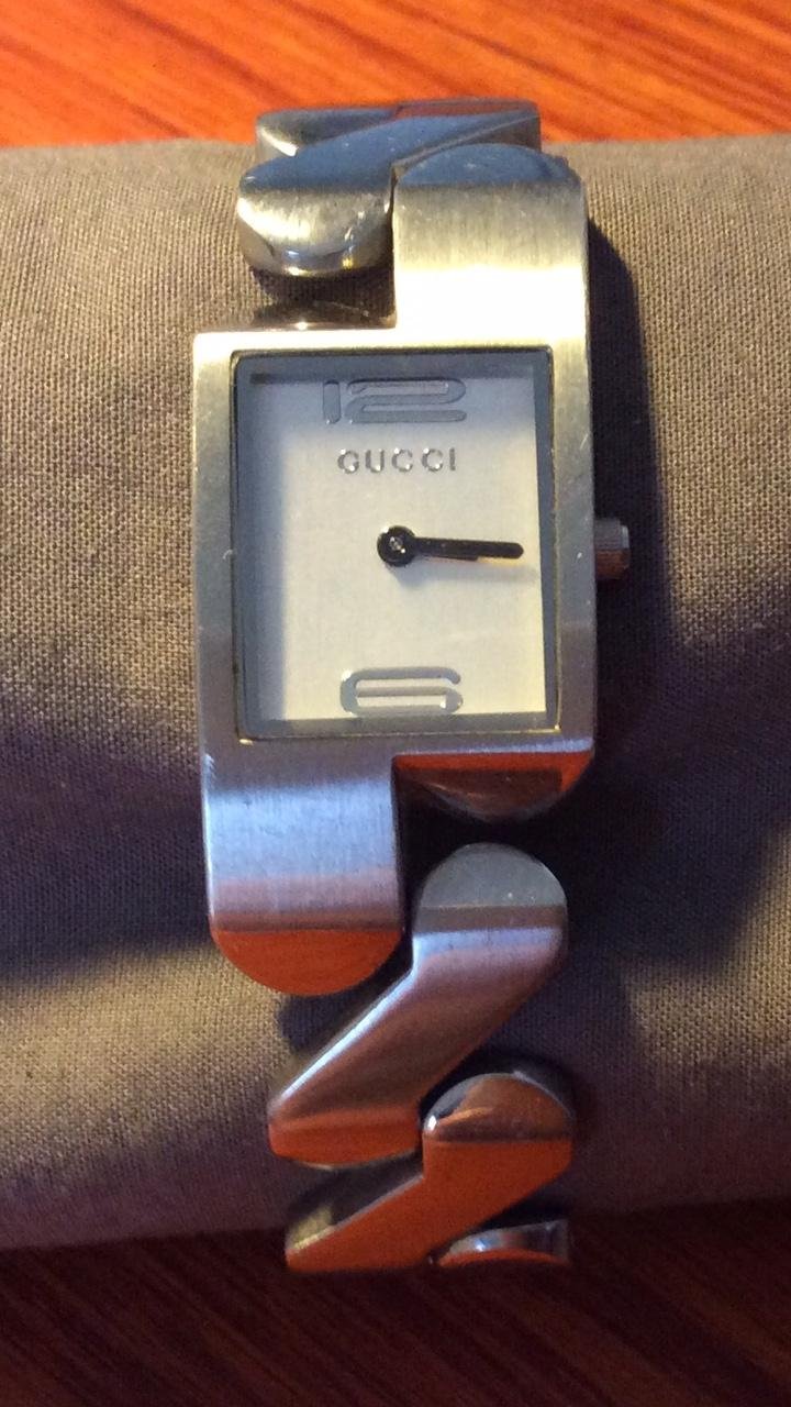 gucci 2055l