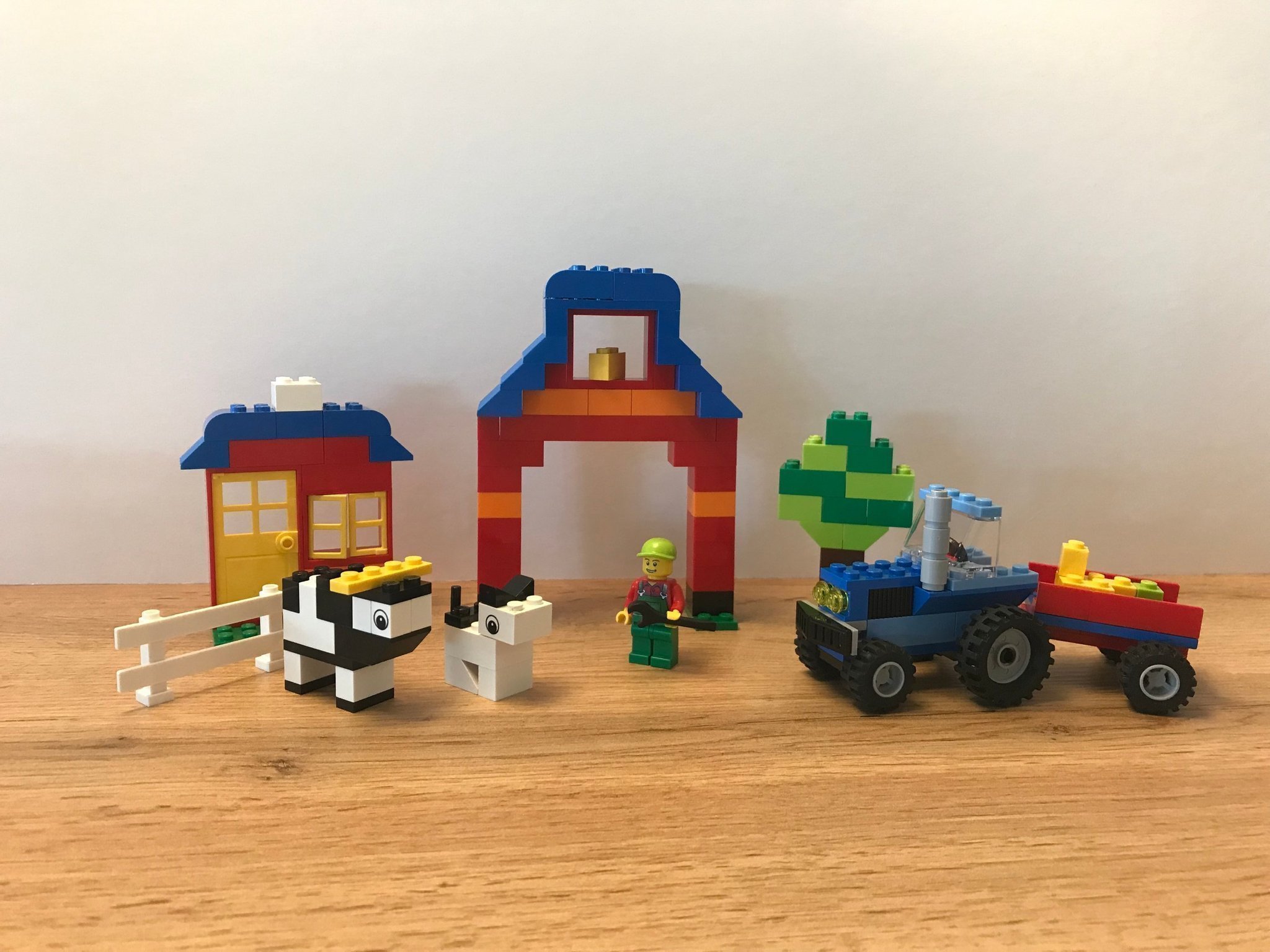LEGO CREATOR 4626 Farm Brick Box Läs Köp på Tradera