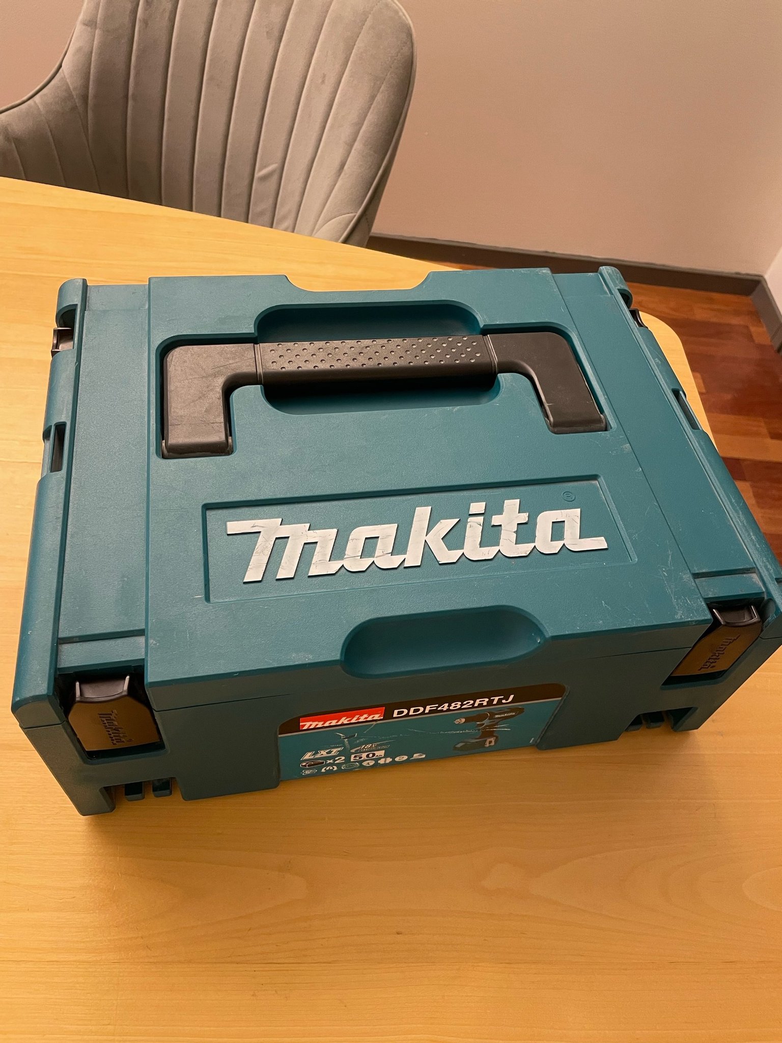 Se produkter som liknar Makita Makpac 2, tom låda på Tradera (623166999)