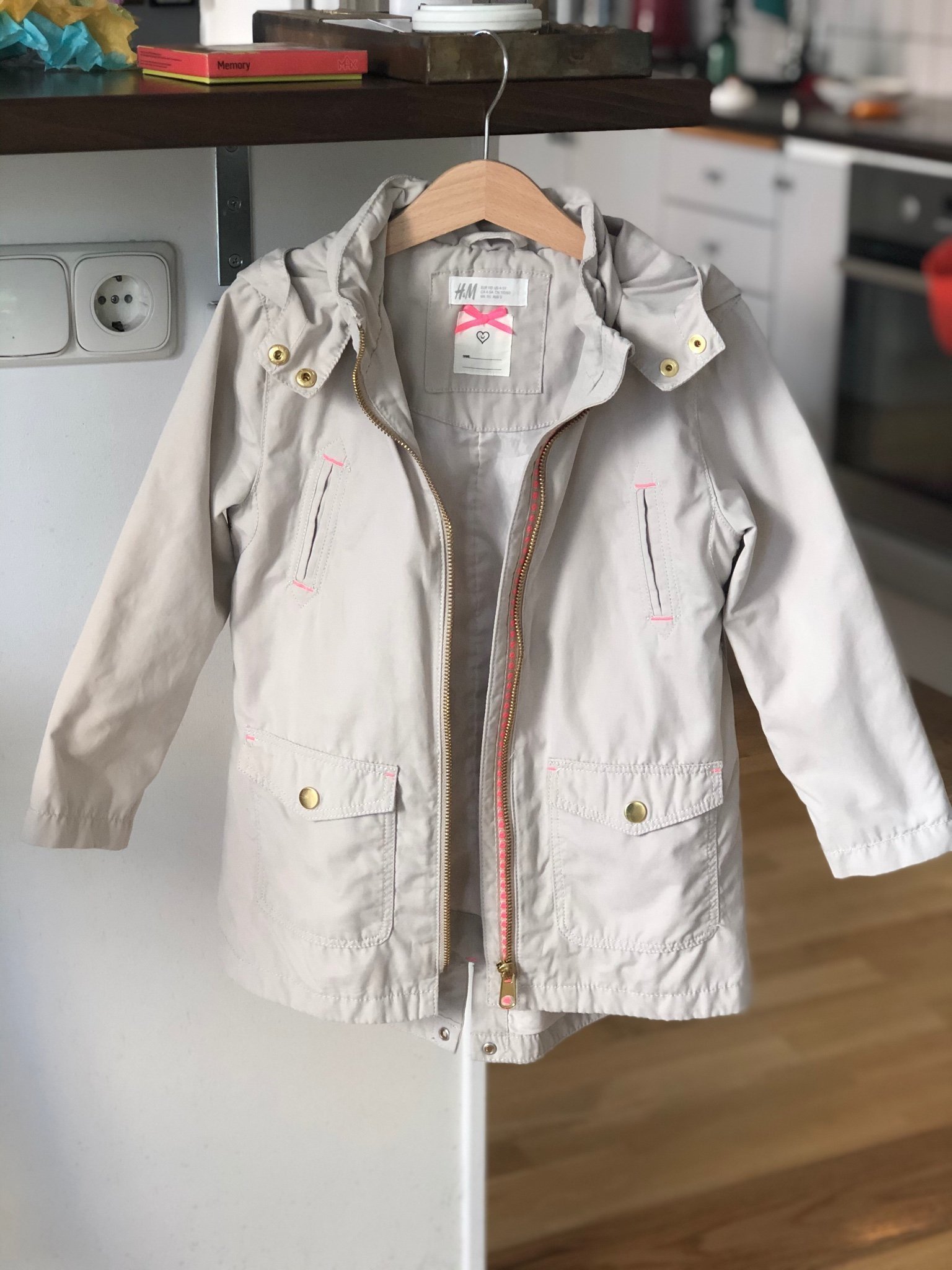Vår jacka, från H&M, strl 110