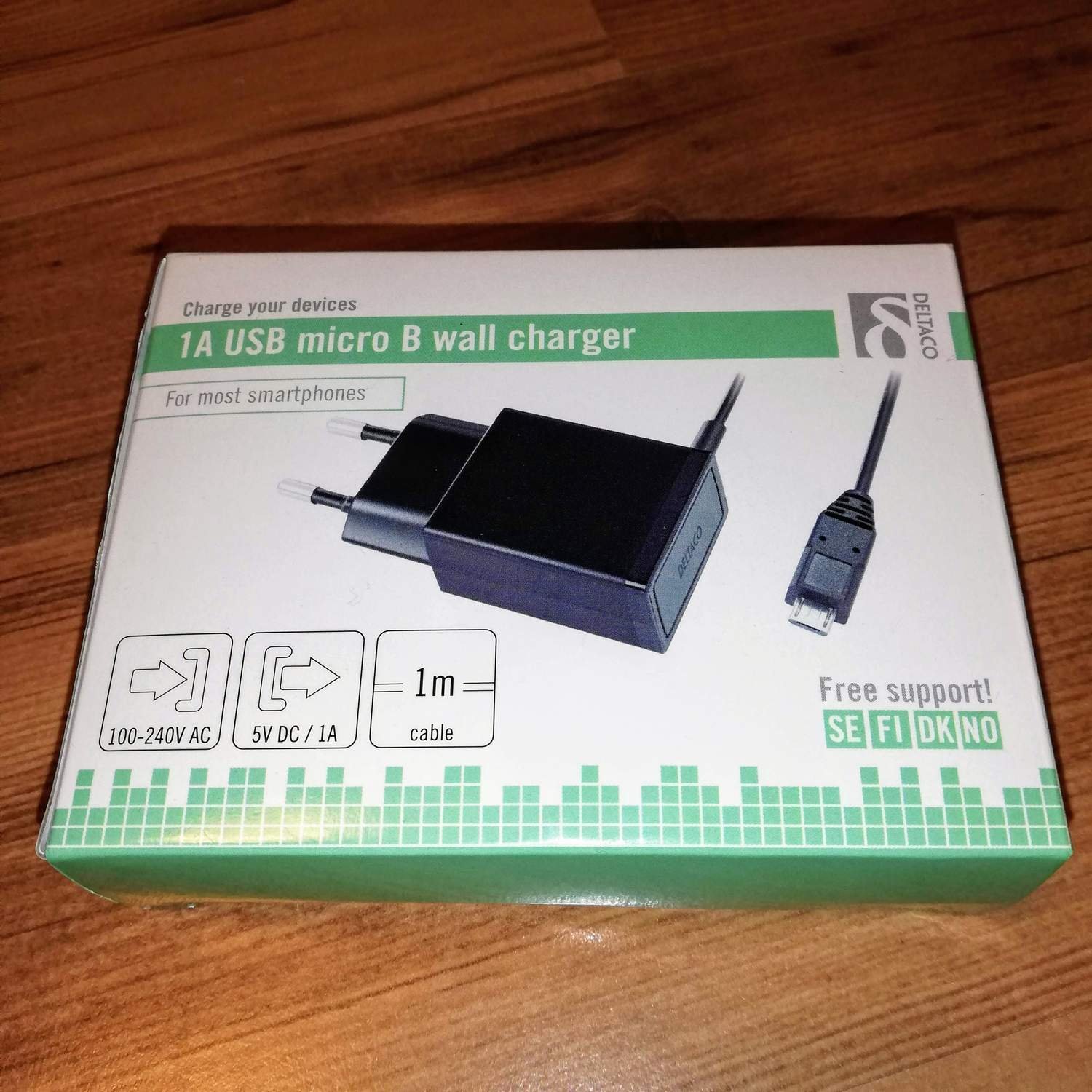 Väggladdare med 1 meter kabel micro USB B, 1A Väggladdare med 1 meter kabel micro USB B, 1A