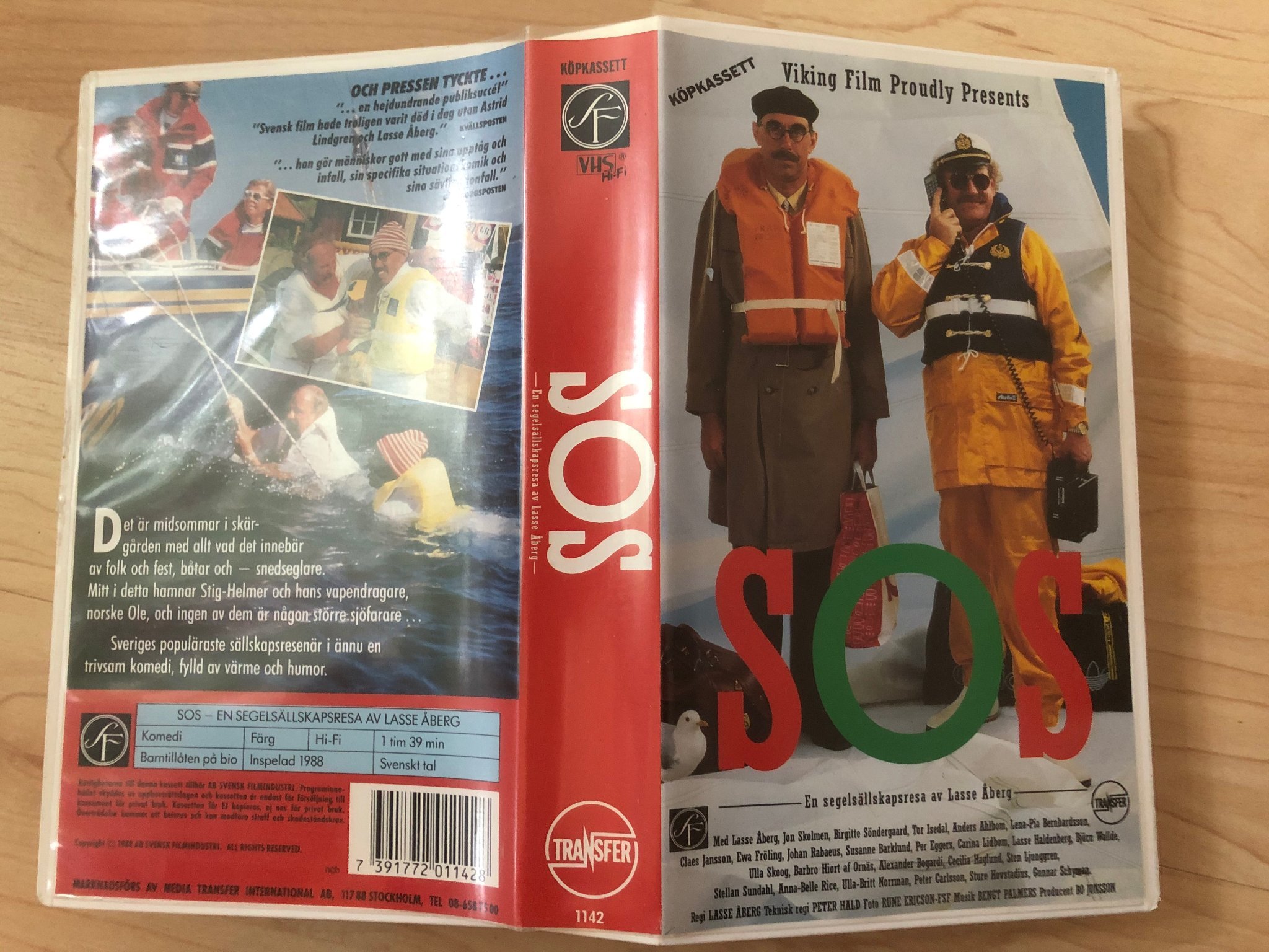 SOS Sällskapsresan av Lasse Åberg, komedi m svenskt tal på VHS