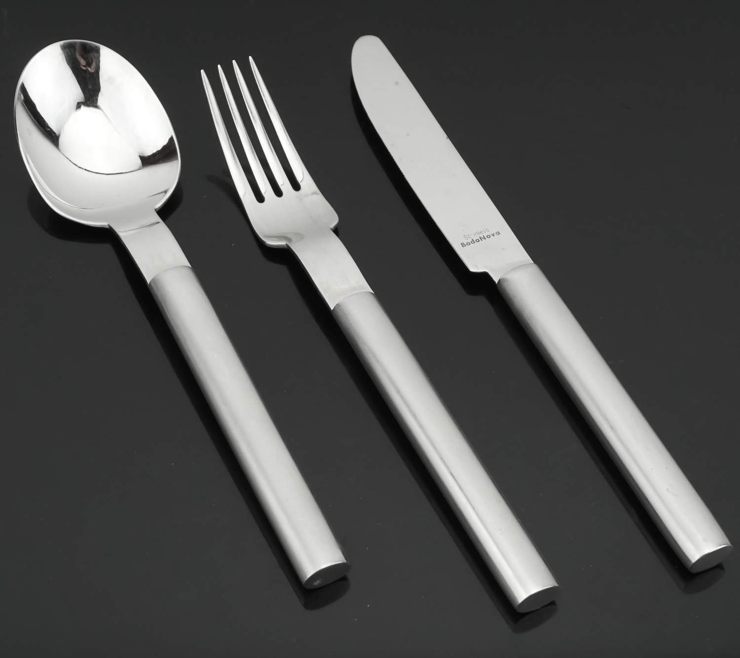 Oval Steel Soft Bestick - BX