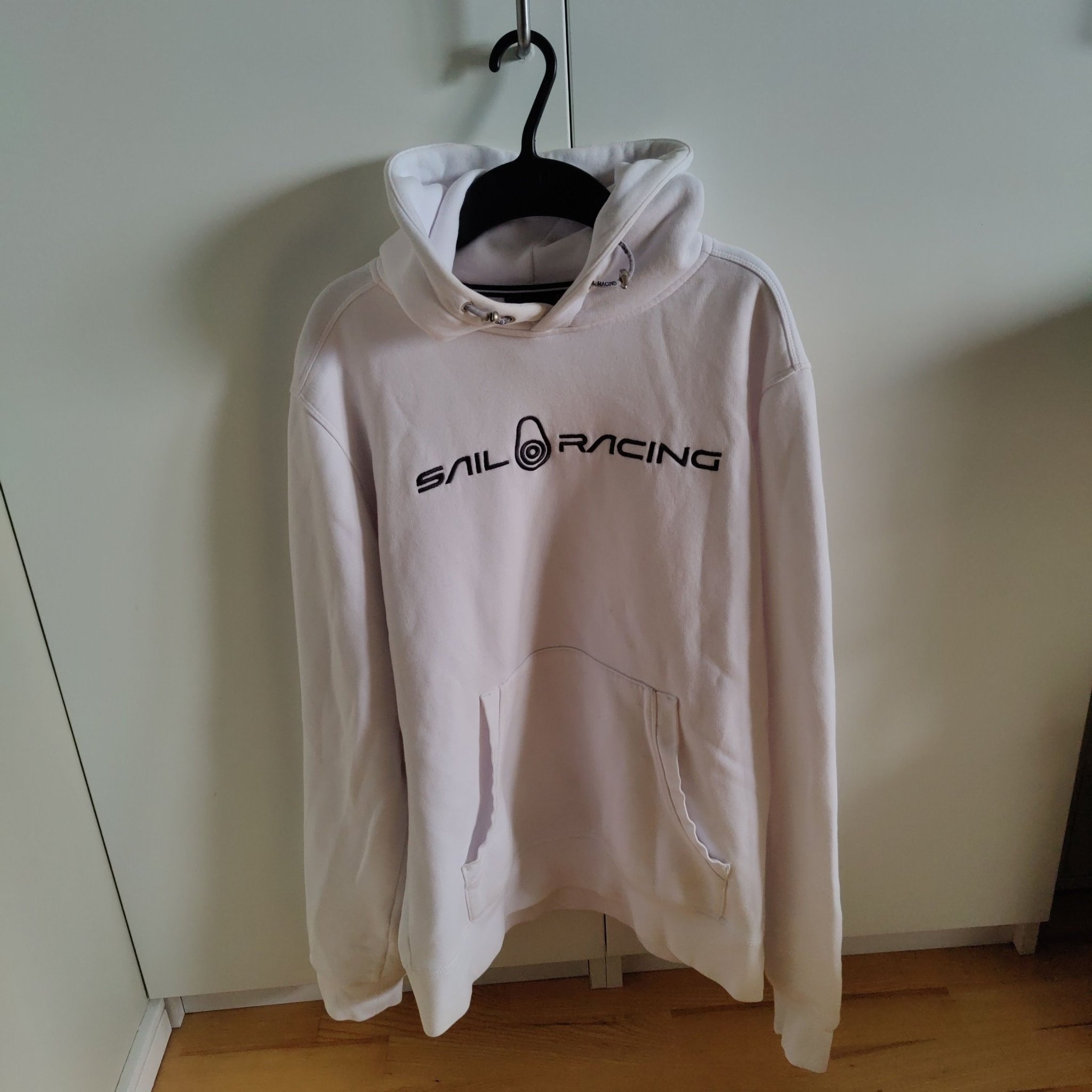 Sail Racing Vit Hoodie Köp på Tradera (615610722)
