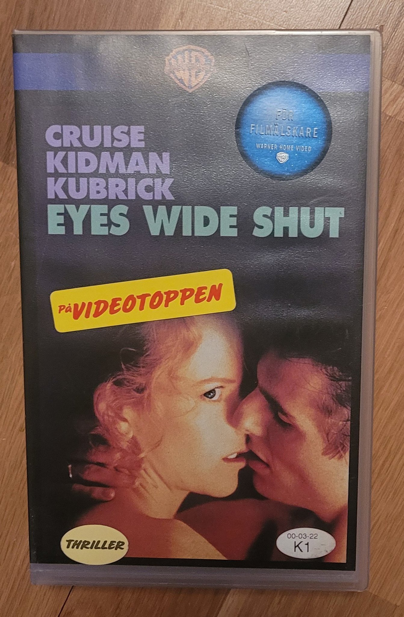 Eyes wide shut VHSkassett Köp på Tradera (612649348)