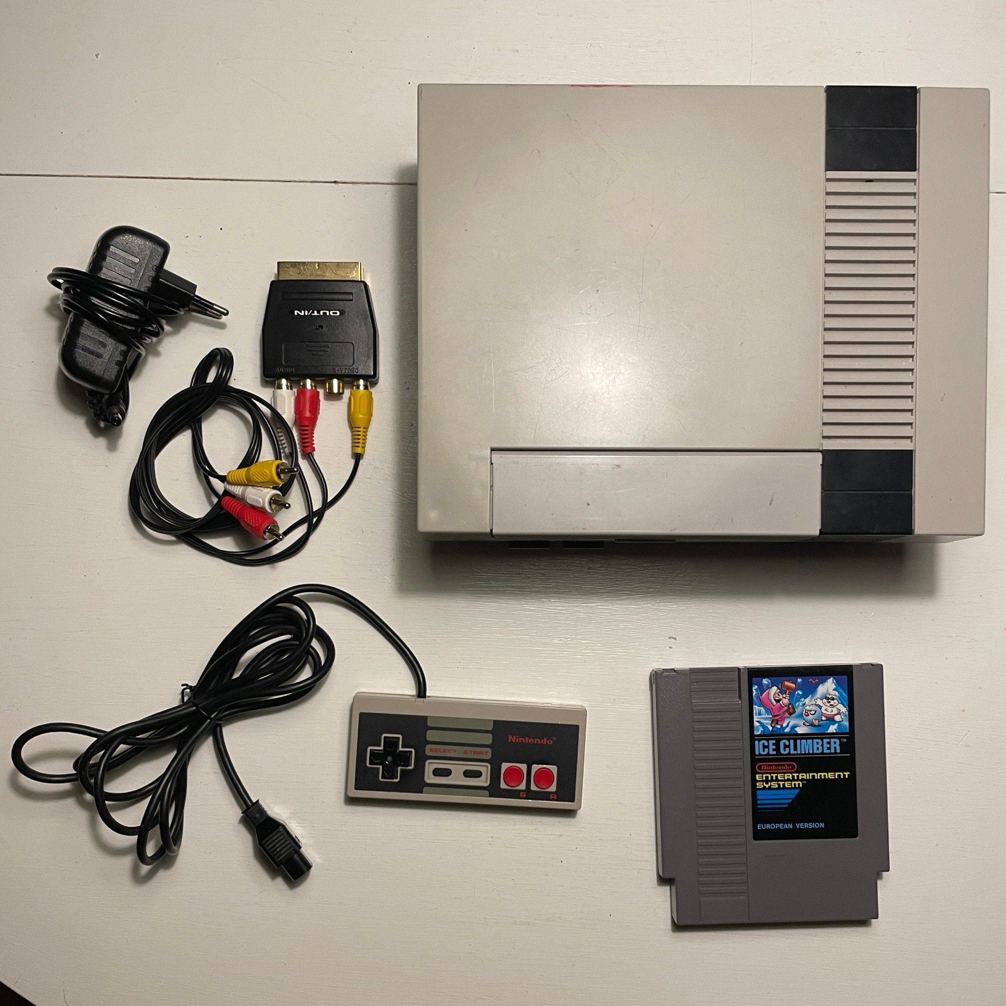 Nintendo NES 8bit + Ice Climber – testat och fungerande (Bergsala, NES-PAL-001)