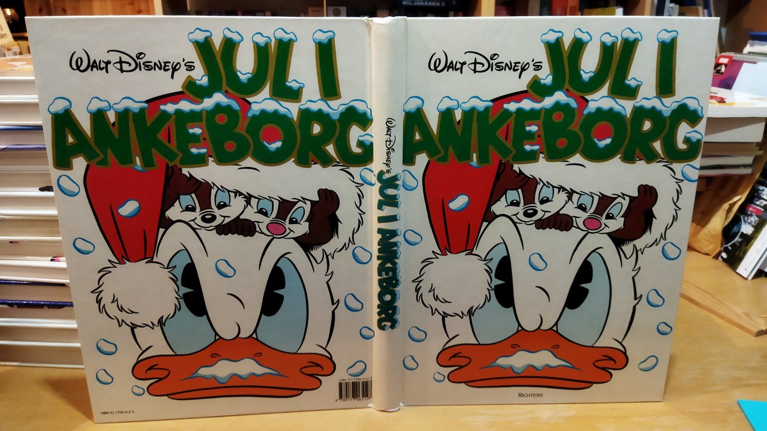 Walt Disneys Jul i V.. Köp från på Tradera (609840441)