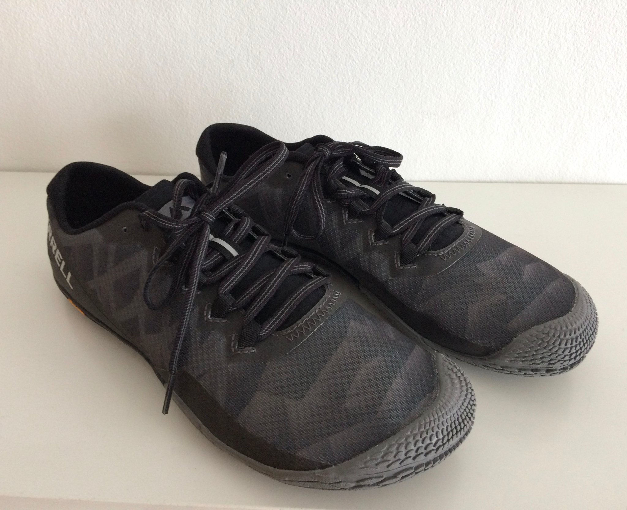 merrell barefoot mens vibram