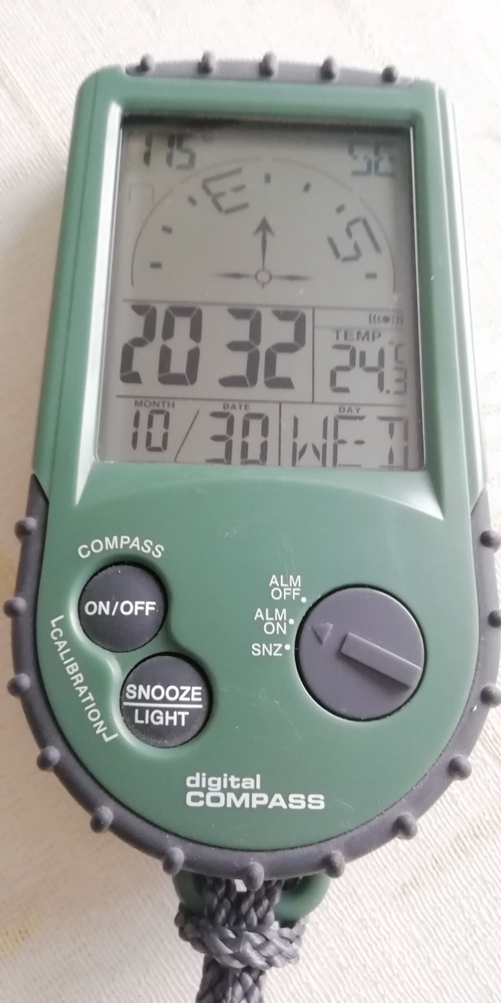 DIGITAL KOMPASS (391263643) ᐈ Köp på Tradera