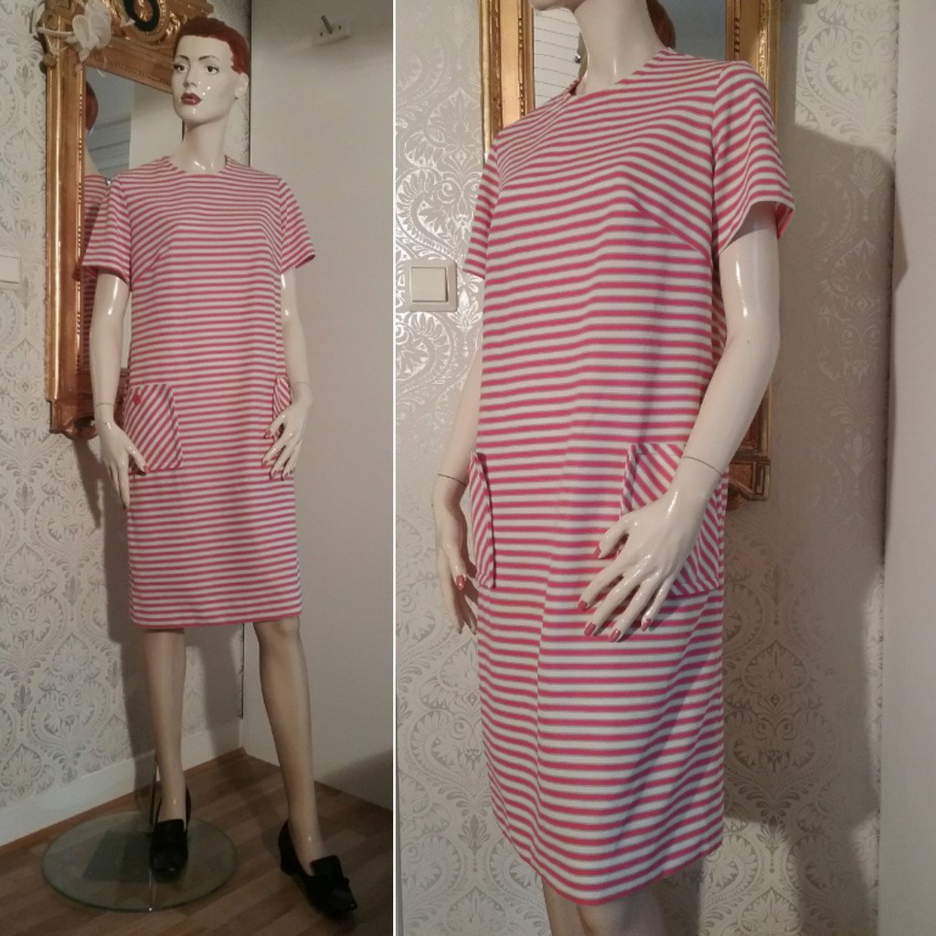 Retro syntetkkänning rak modell ro.. (394686533) ᐈ Retro klänning rak grå blå blommig kort arm blixtlås 70 tal