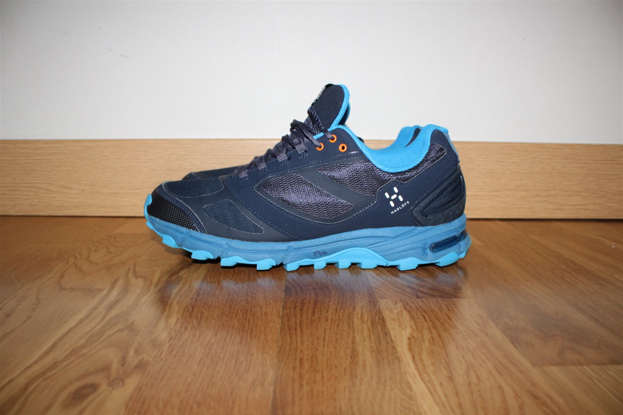 haglöfs asics skor haglöfs asics skor