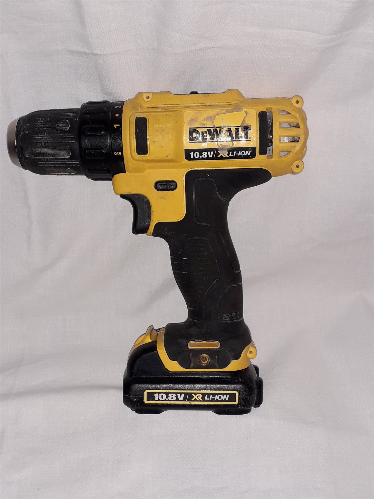 DeWalt DCD710 10,8V borrmaskin/skruvdragare + 1.. (341962628) ᐈ Köp på ...