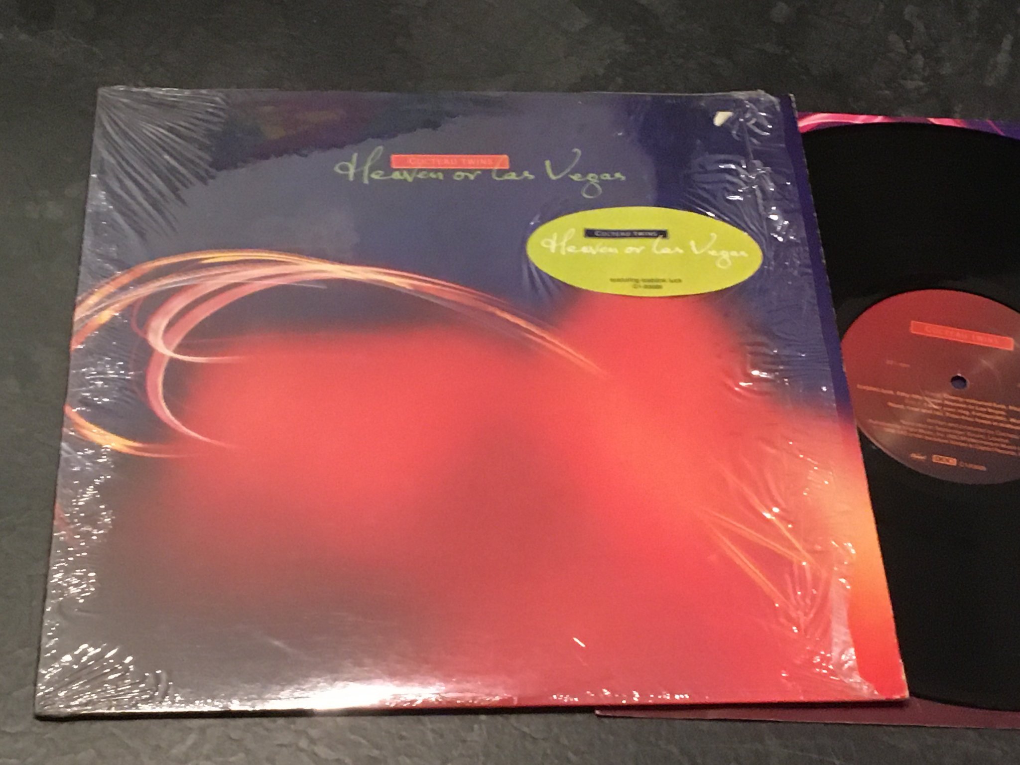 COCTEAU TWINS heaven or Las Vegas LP 9.. (369627464) ᐈ VIN & YL på Tradera