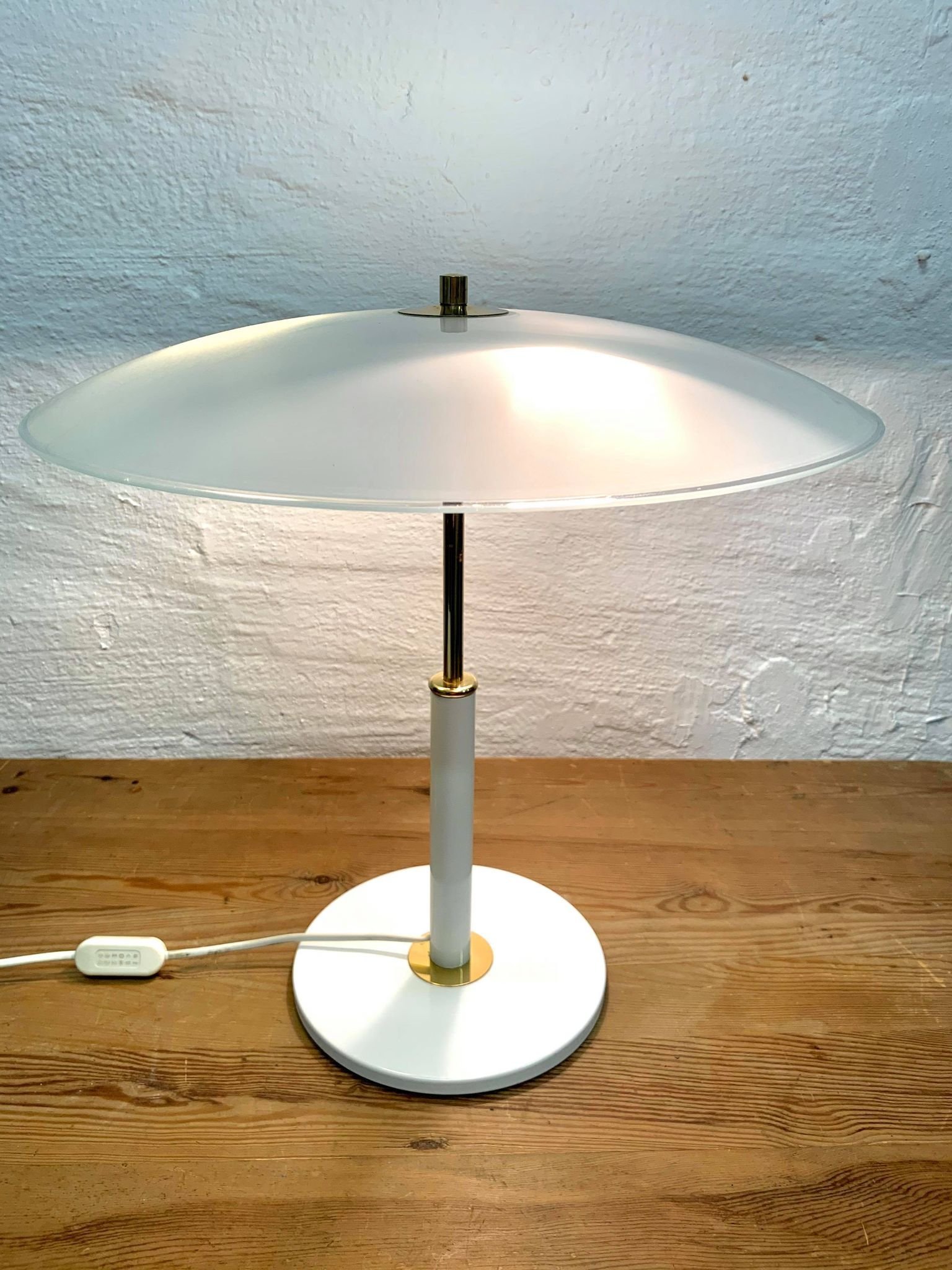 BORDSLAMPA. IKEA 70 80 tal. Belysning & Lampor Bordslampor BORDSLAMPA. IKEA 70 80 tal. Belysning & Lampor Bordslampor