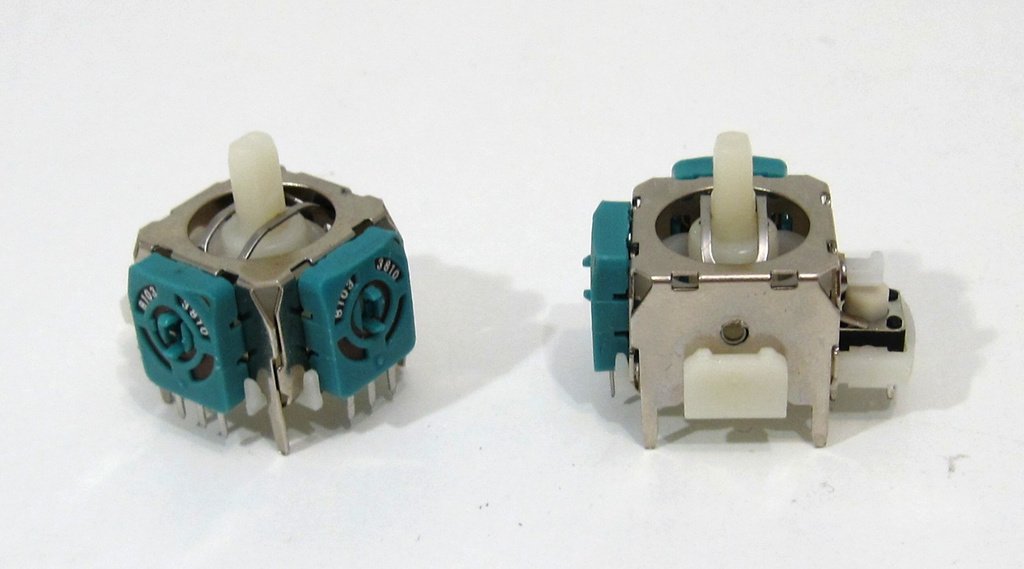 2st PS2 spakar joystick, ny