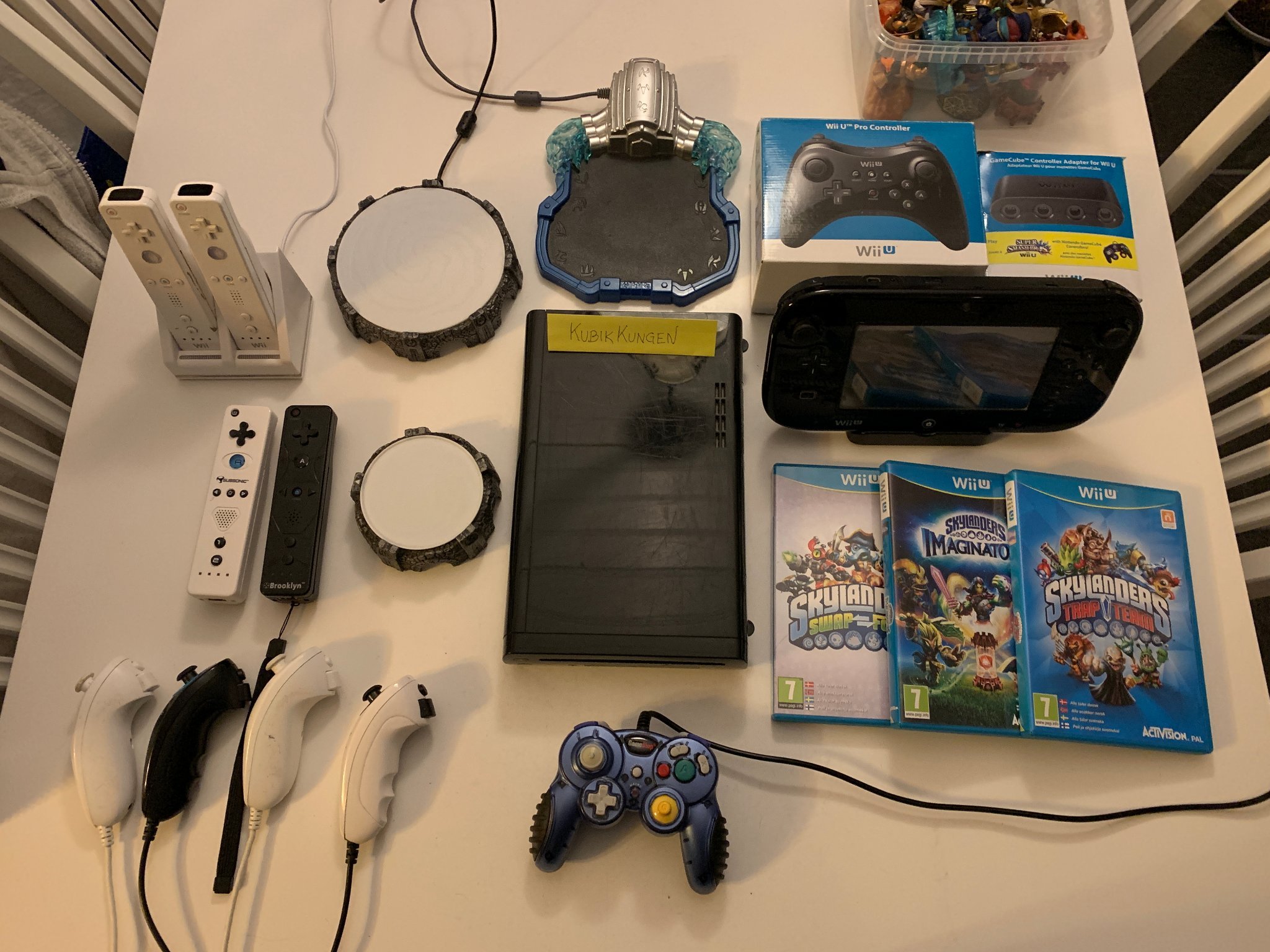 julklapp på u JULKLAPP   STORT Nintendo Wii U 32GB Paket + Sk.. (377634559) ᐈ 