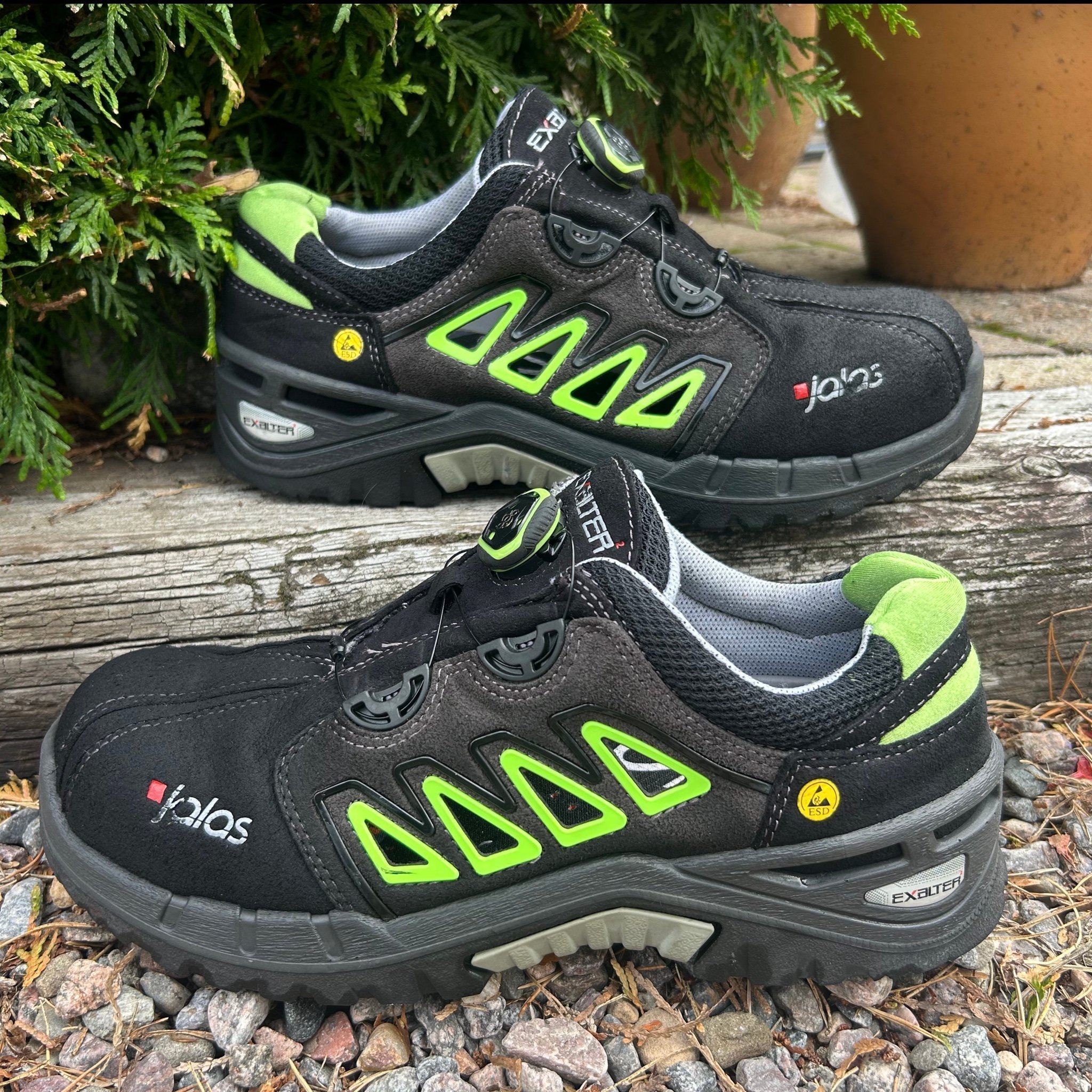 Yetuk lesbiyan guruh jinsiy aloqa