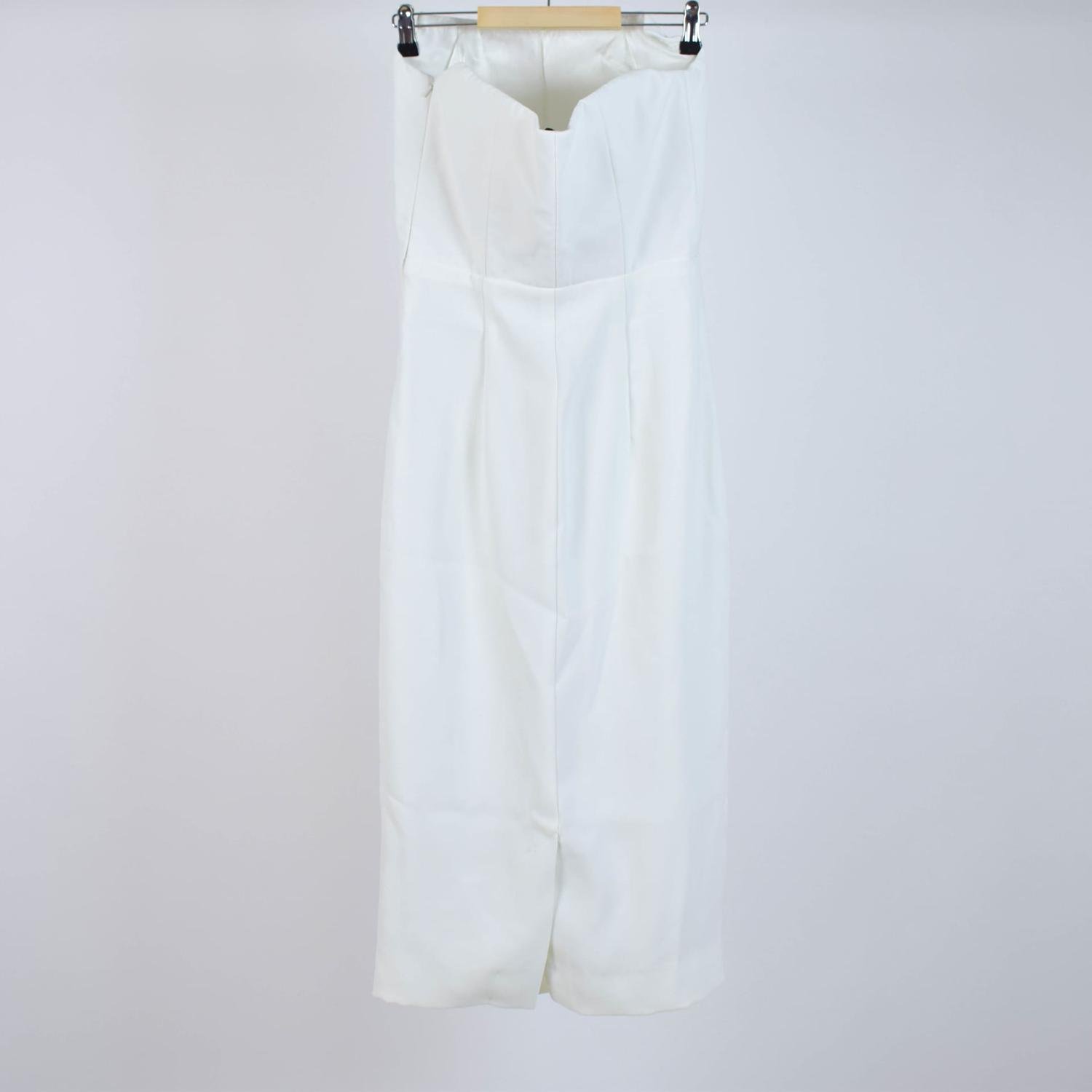 Stylein klänning, strl S (404851134) ᐈ Yaytrade på Tradera Vit klänning från Stylein till dam.