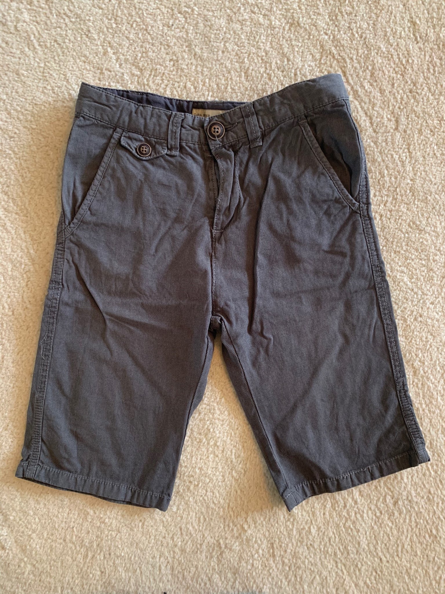 Shorts dressade från Zara strl 122