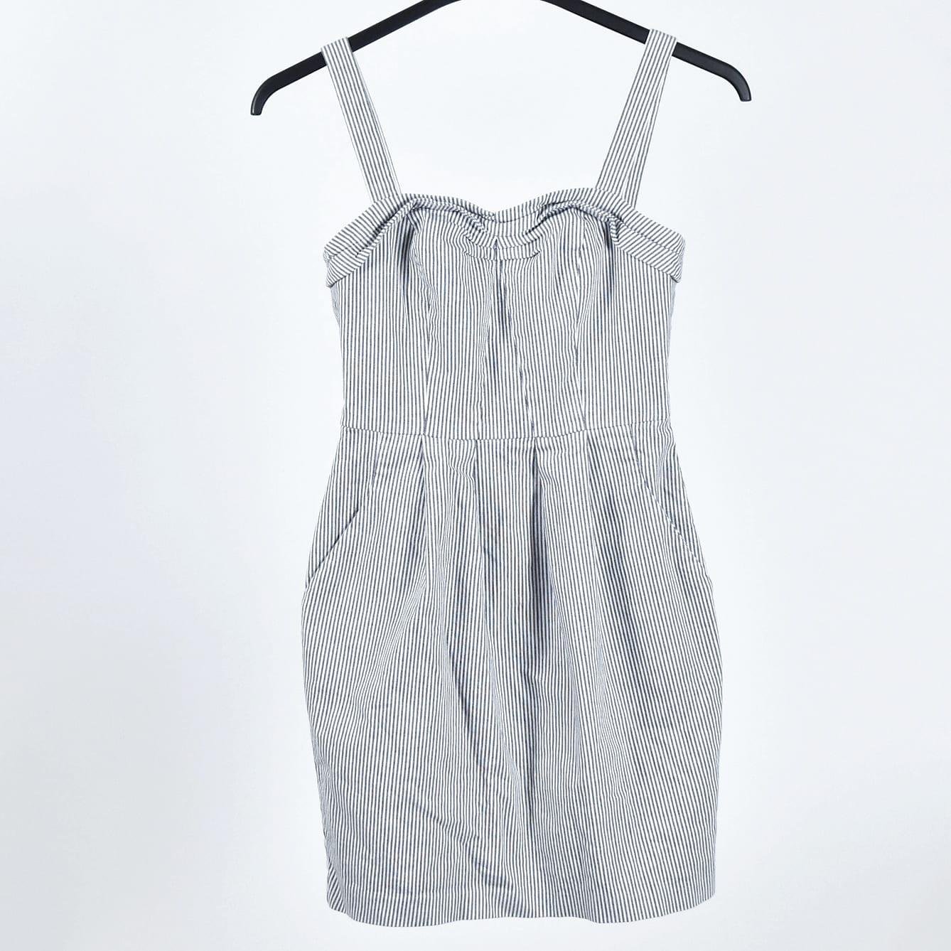 Randig klänning från Asos, strl 34