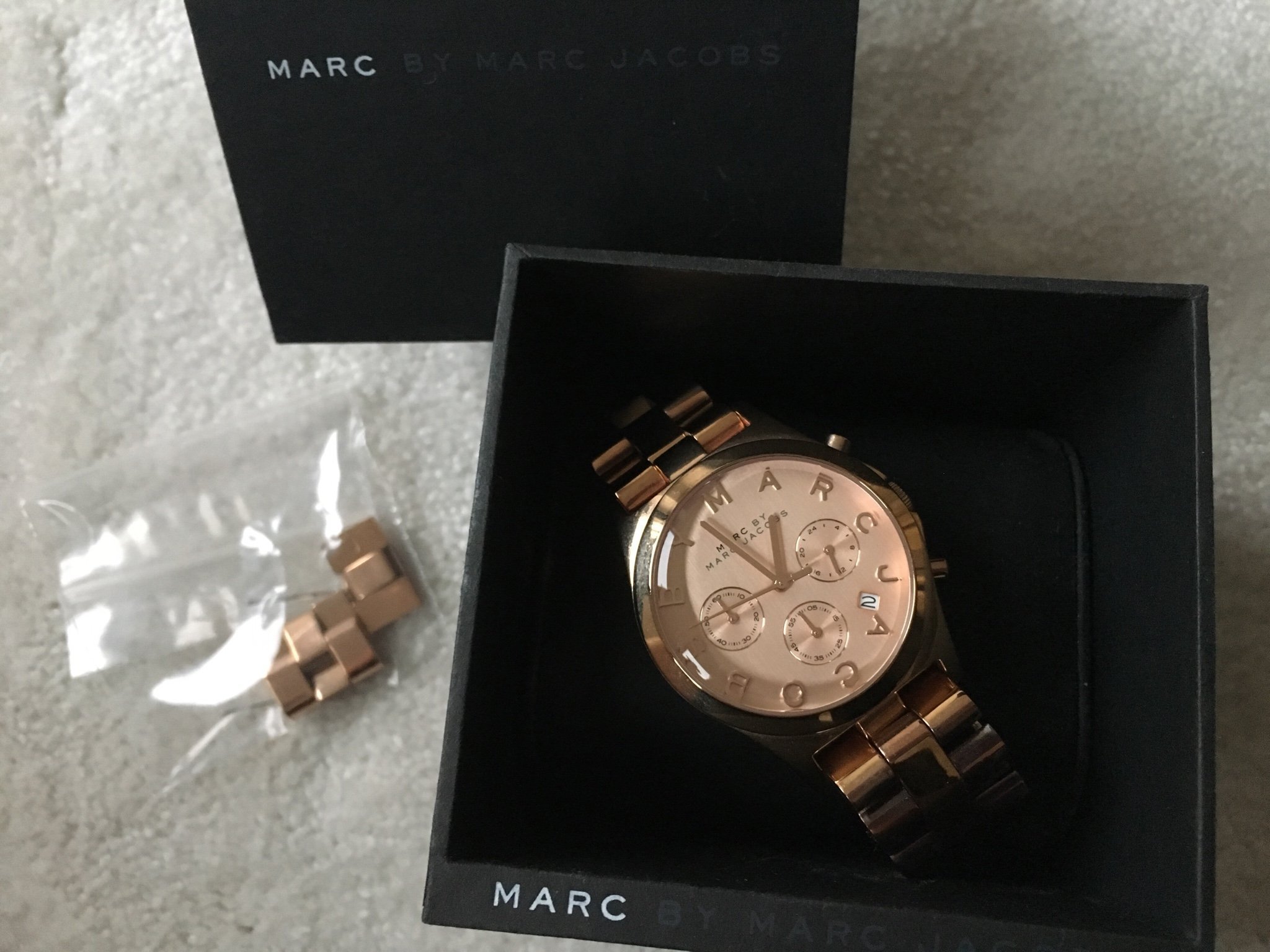 köpa marc jacobs klocka