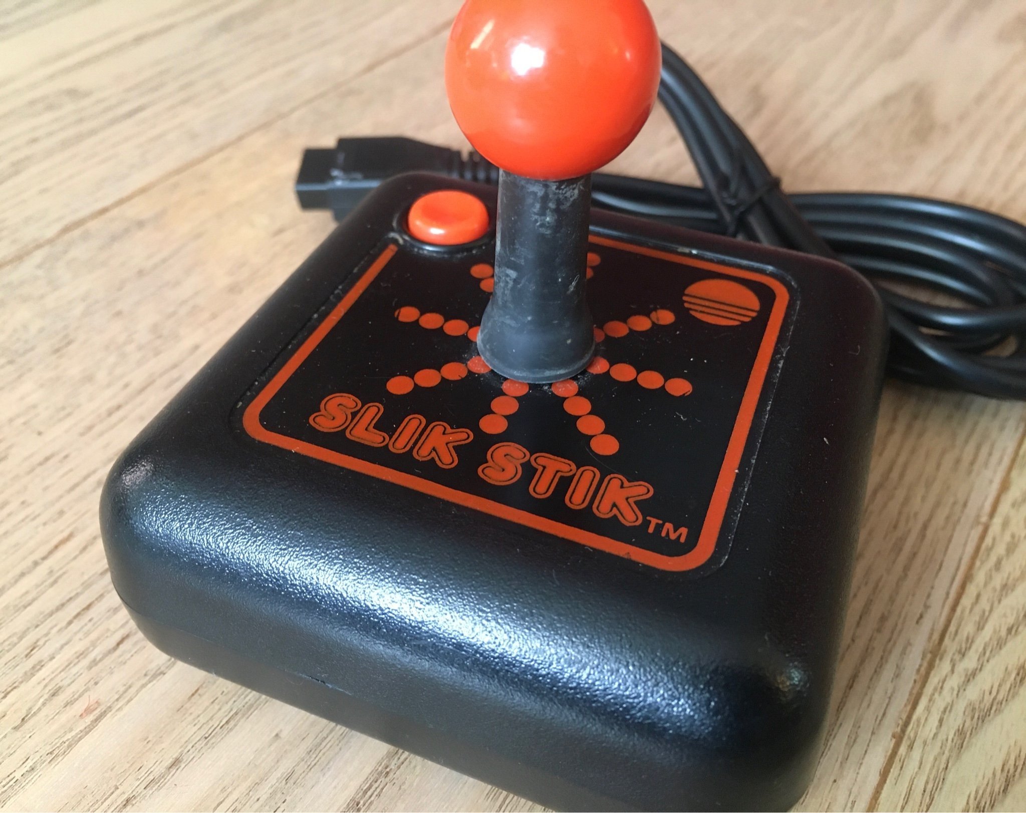 Slik Stik Joystick USA Amiga / Commodore / A.. (419074672) ᐈ Köp på