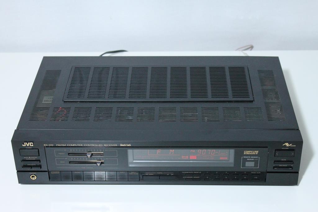 JVC RX222 FM/AM COMPUTER CONTROLLED RECEIVER (RIAA/PHONO) på