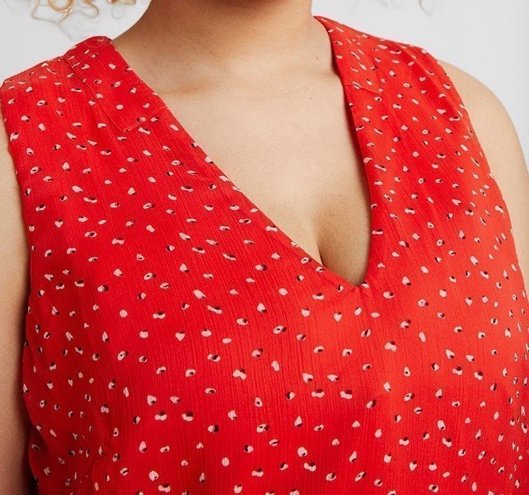 Ny! Blus Linne VEROMODA CURVE Storlek 48