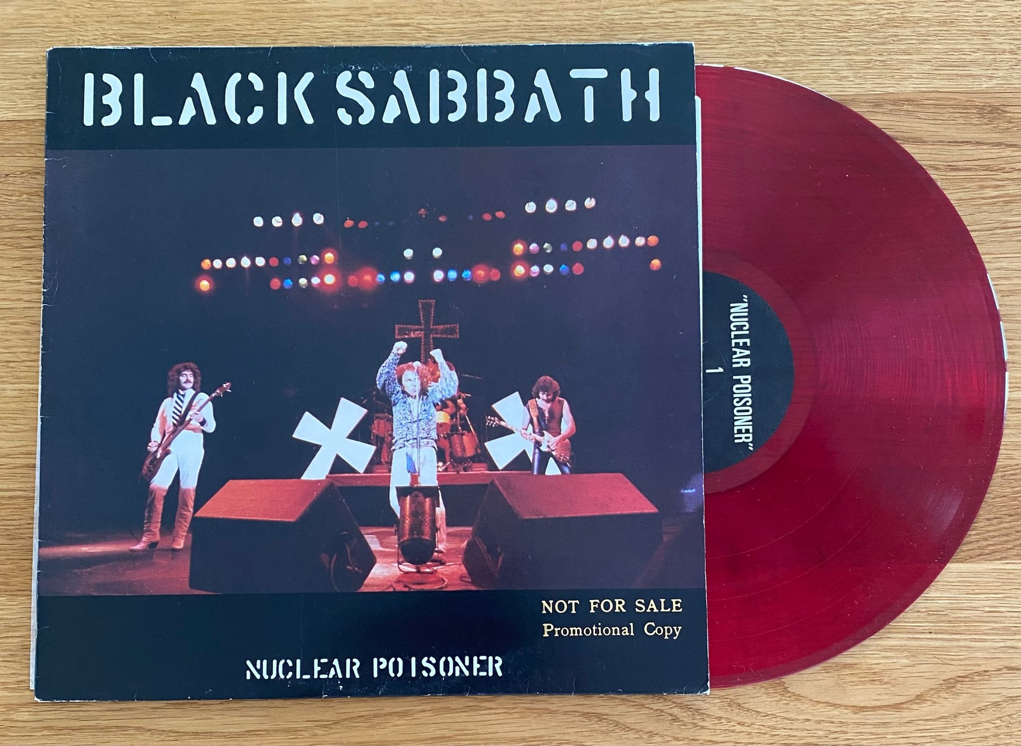 Black Sabbath - Nuclear Poisoner - Röd Vinyl | Köp på