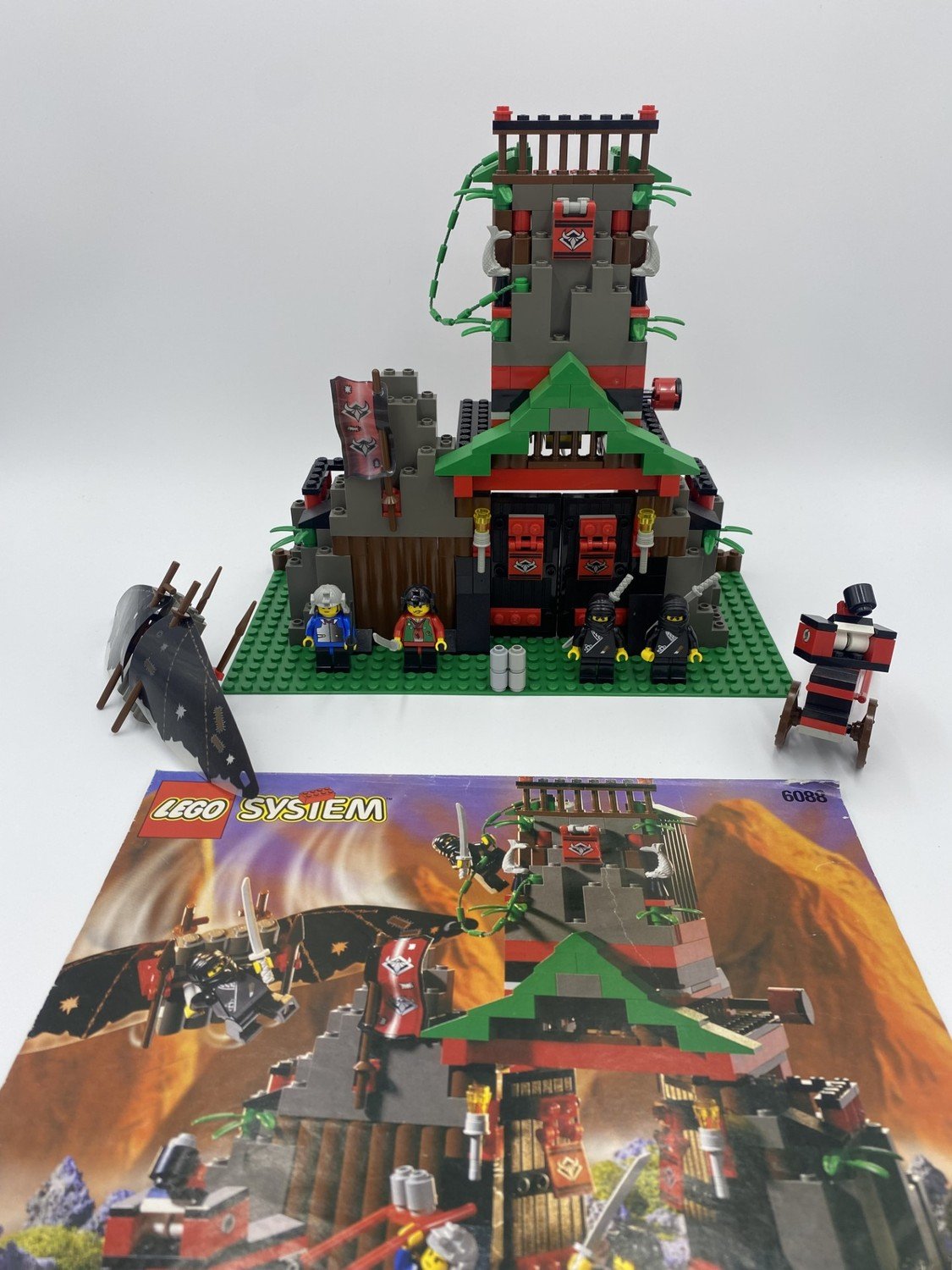 Lego 6088 Lego Ninja Sets 1998 Lego 6088 Robber's Retreat Köp Från