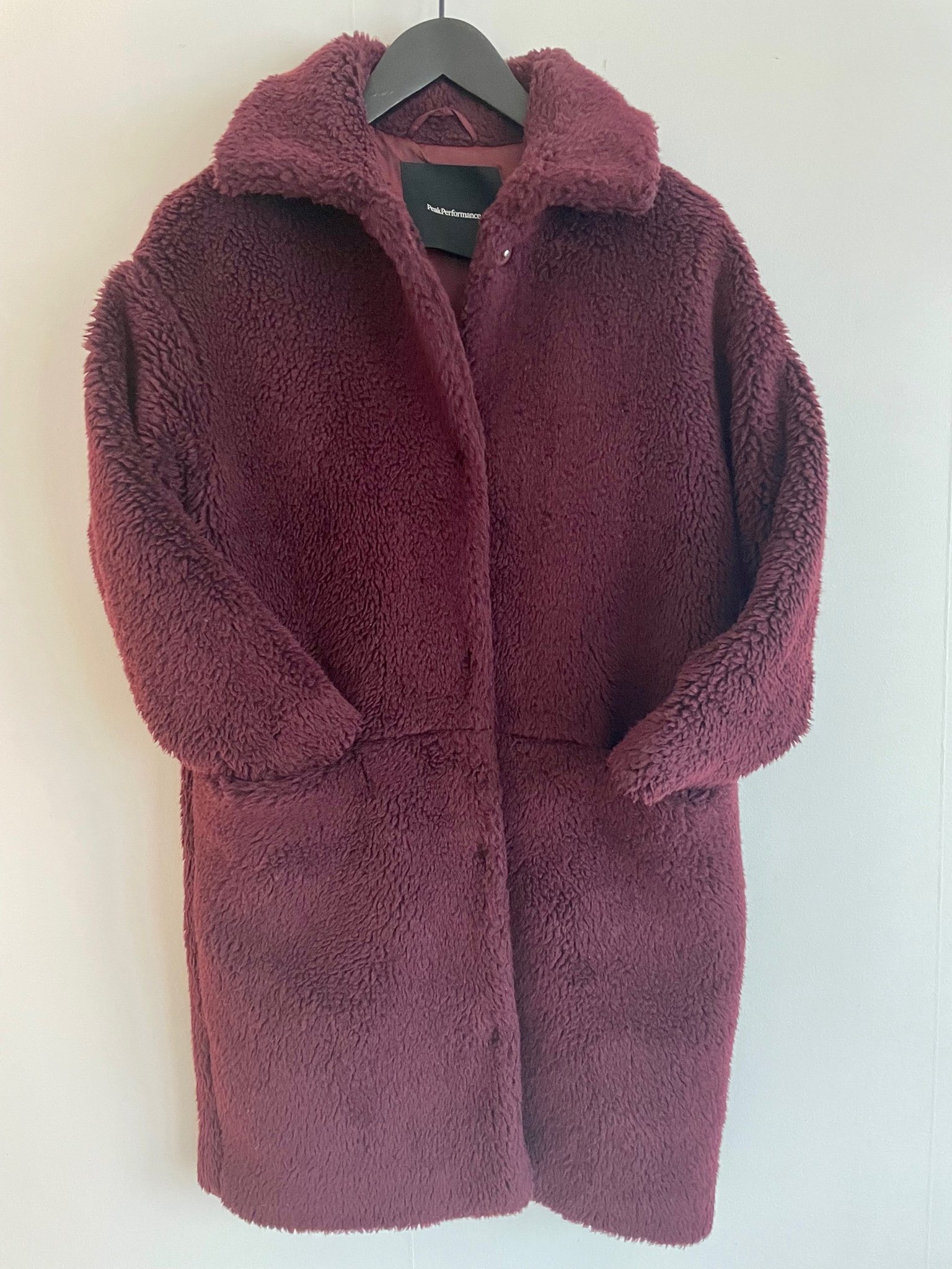 peak performance teddy coat