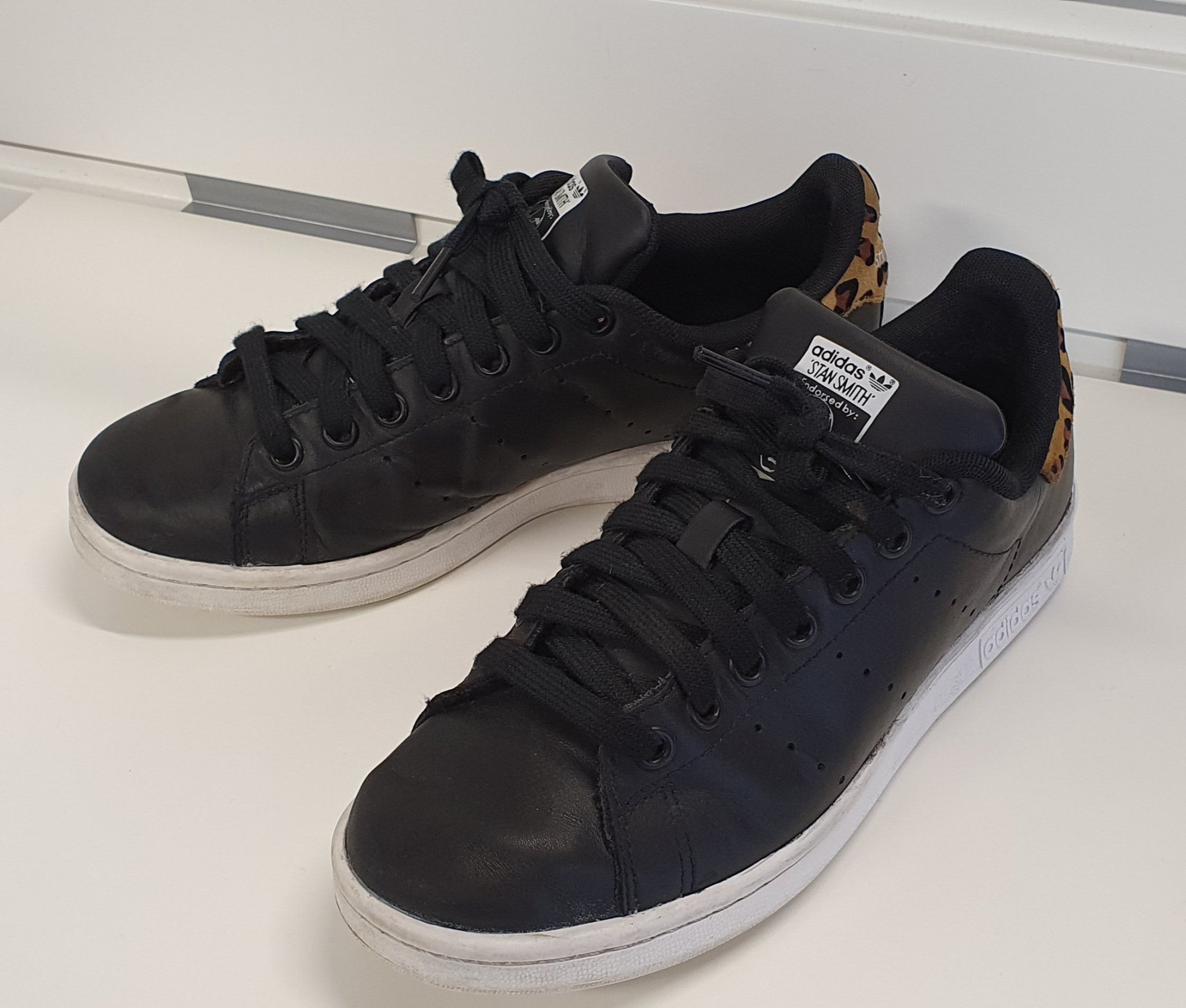 stan smith leo
