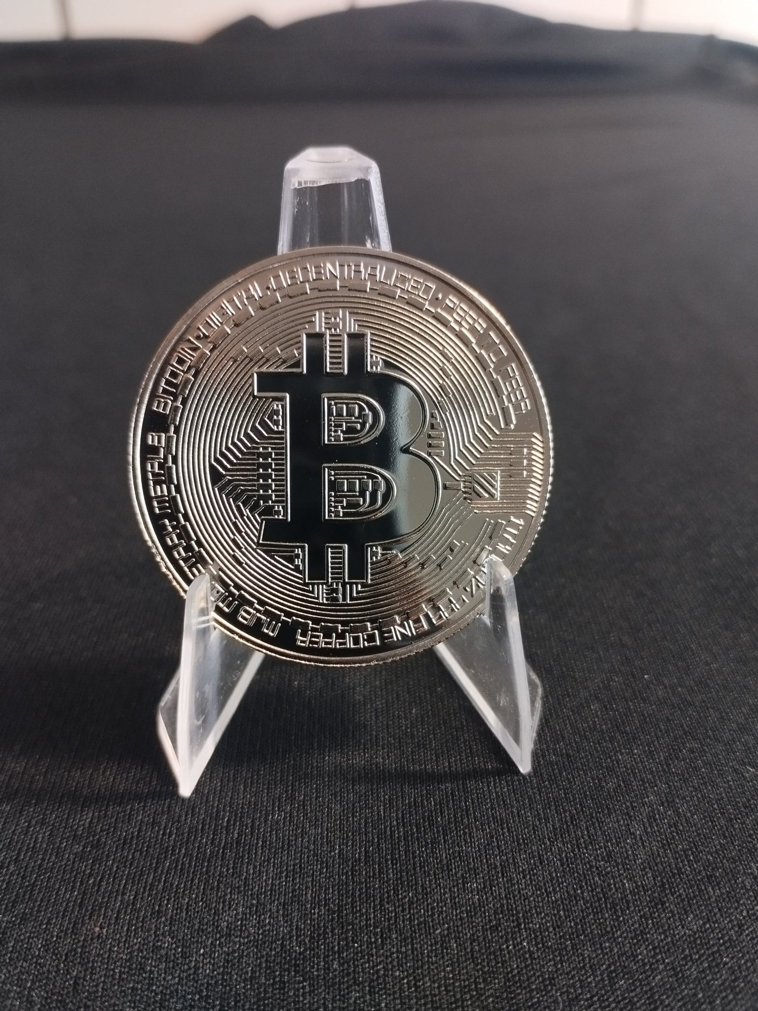 Bitcoin mynt silverpläterad | Køb på Tradera (713572469)