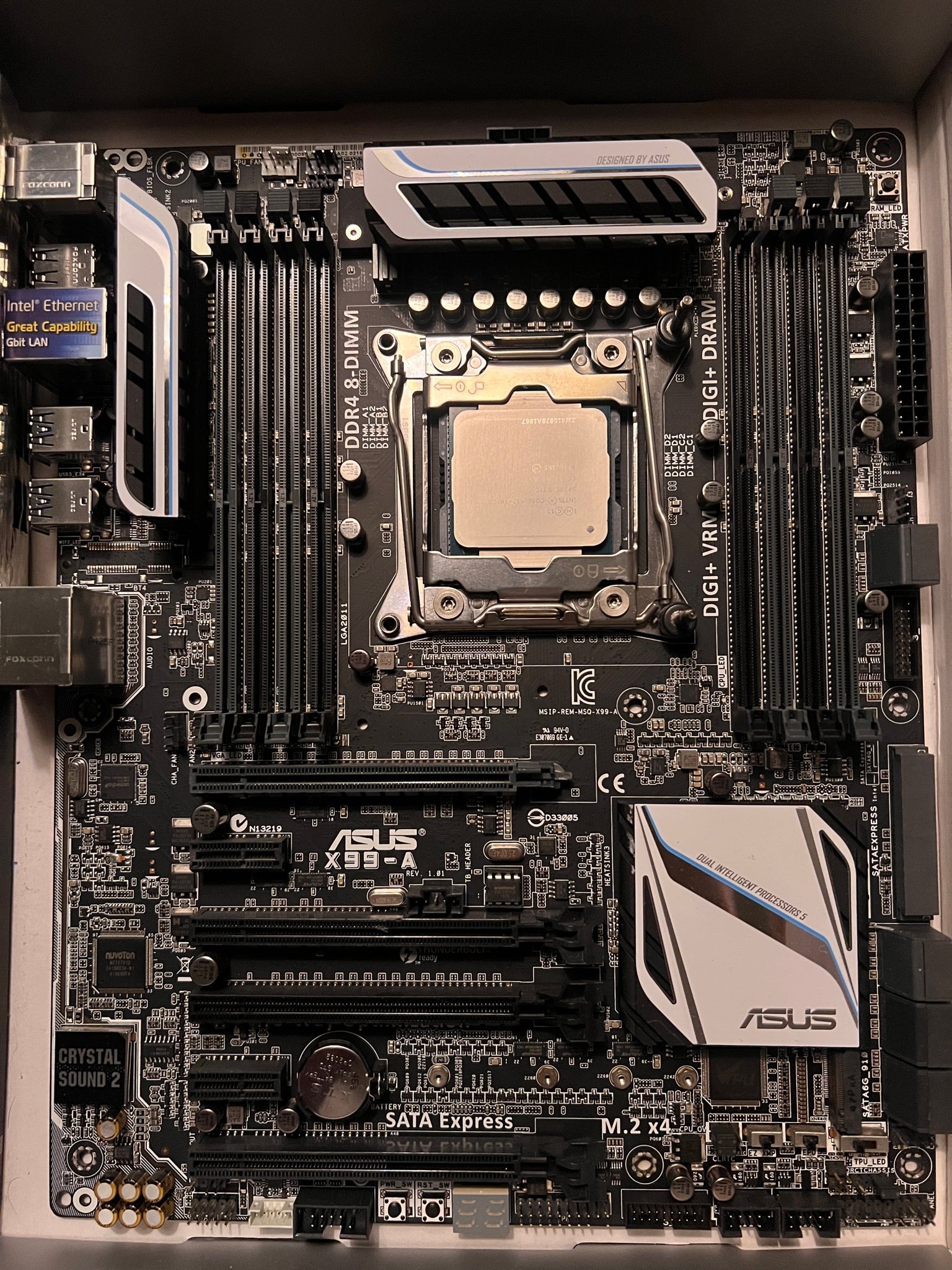 ASUS X99-A Moderkort med Intel Core i7-5820K *D.. | Köp på Tradera