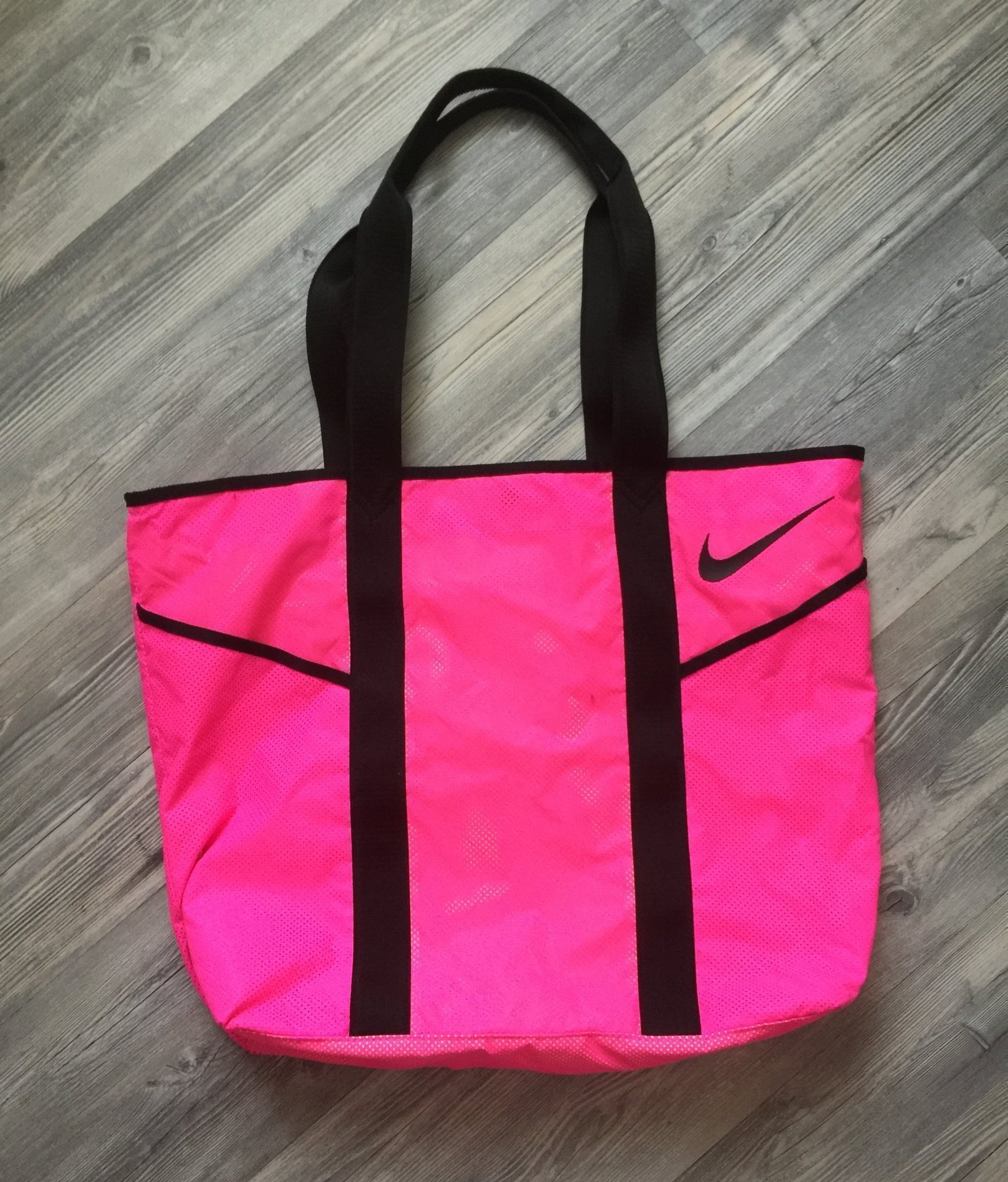 (123) Stor NIKE bag