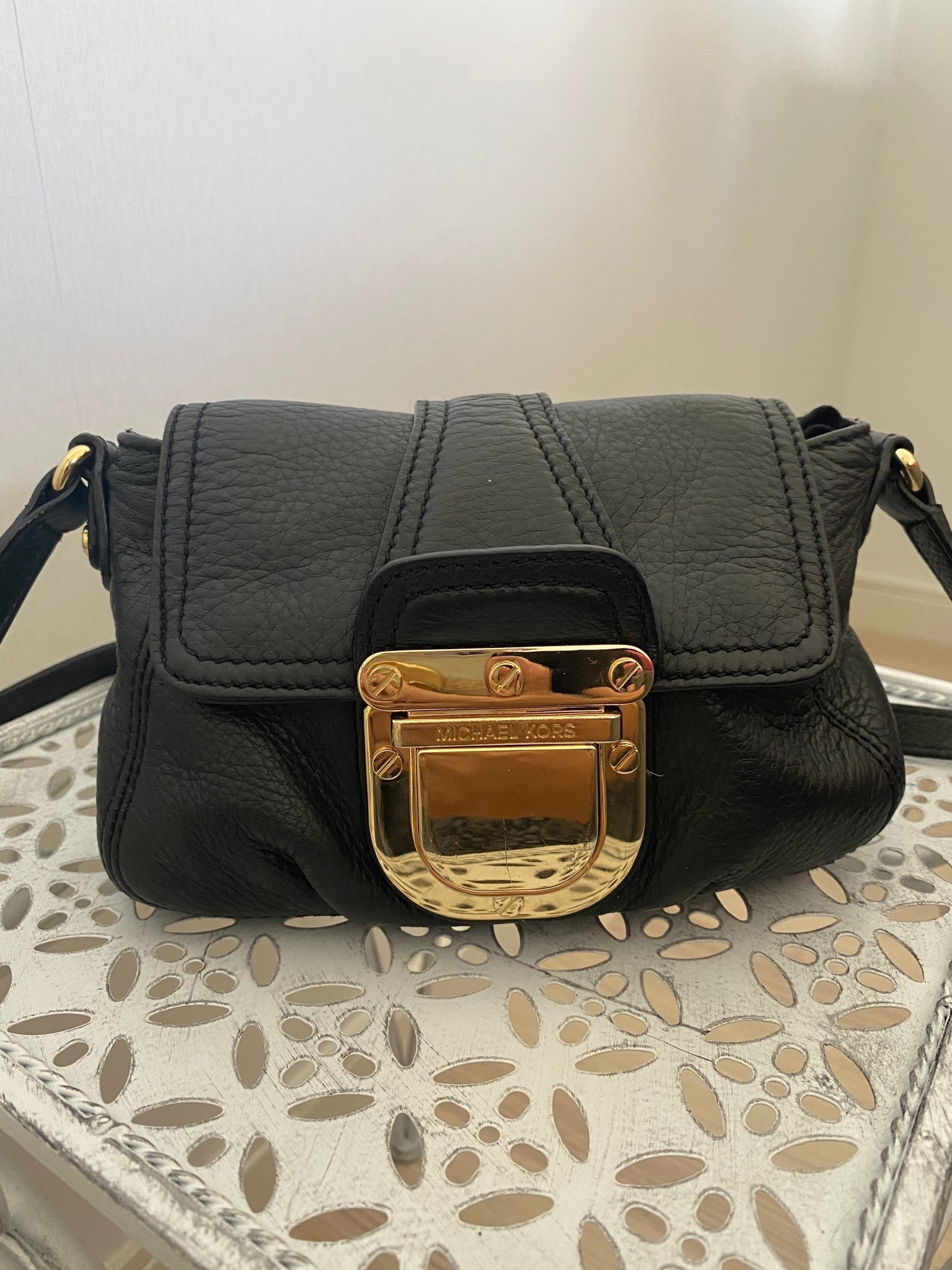 MK crossbody MK crossbody