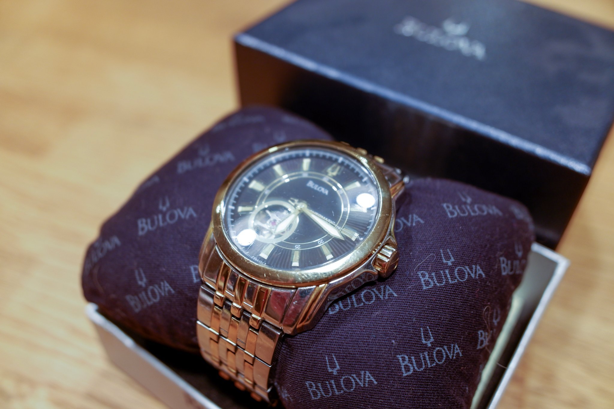 bulova c977598