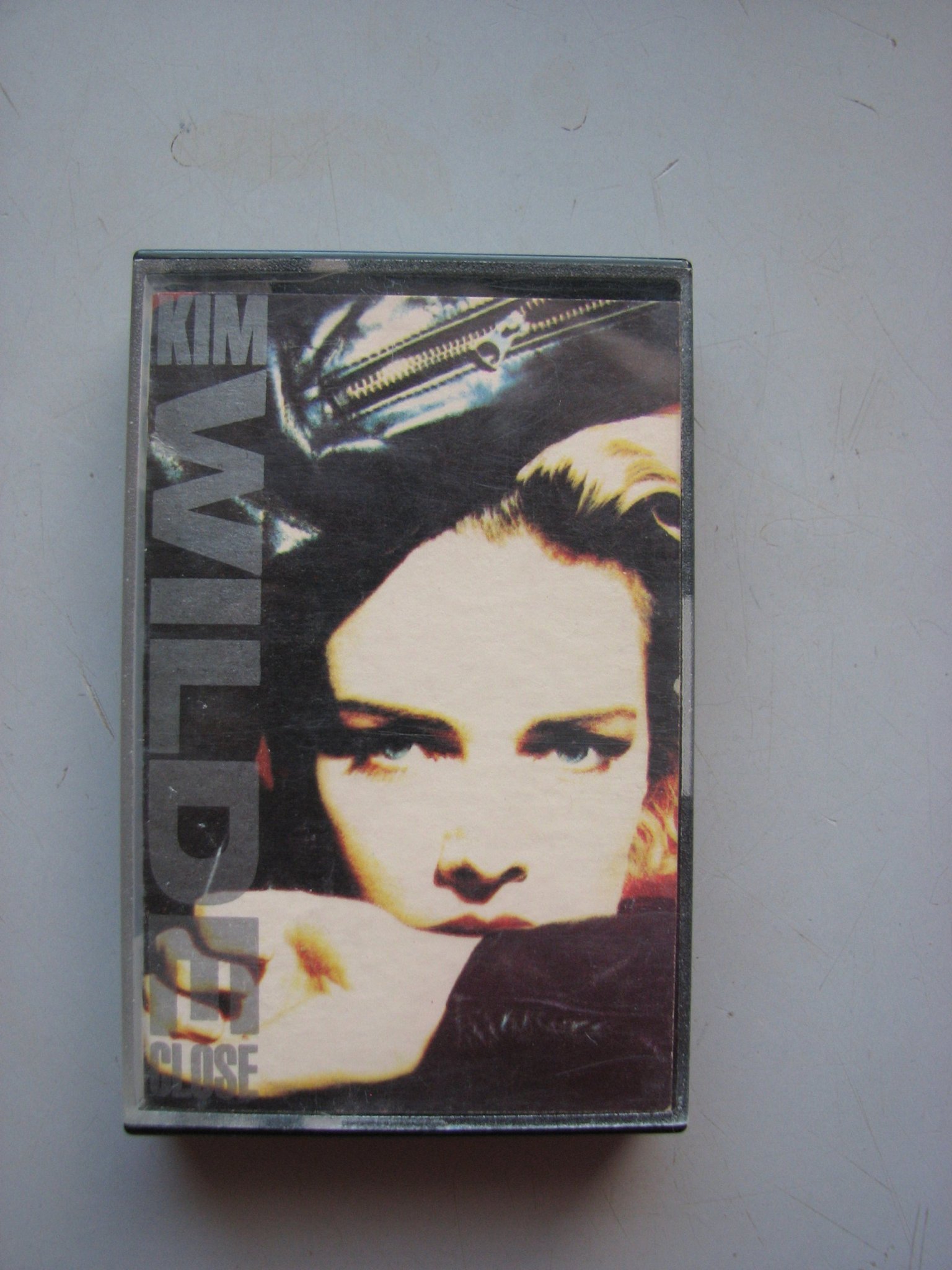 Kim Wilde Close / Kassetband Cassette Tape (411431470) ᐈ Köp på Tradera