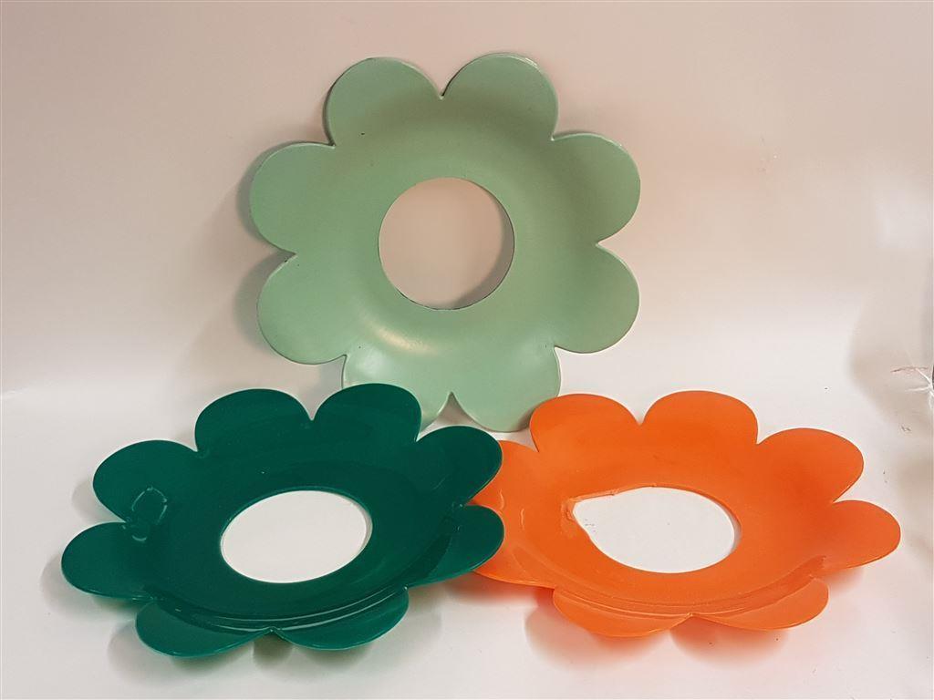Retro blomma i plast till badrumslampa /dekora lampskärm 70 tal på