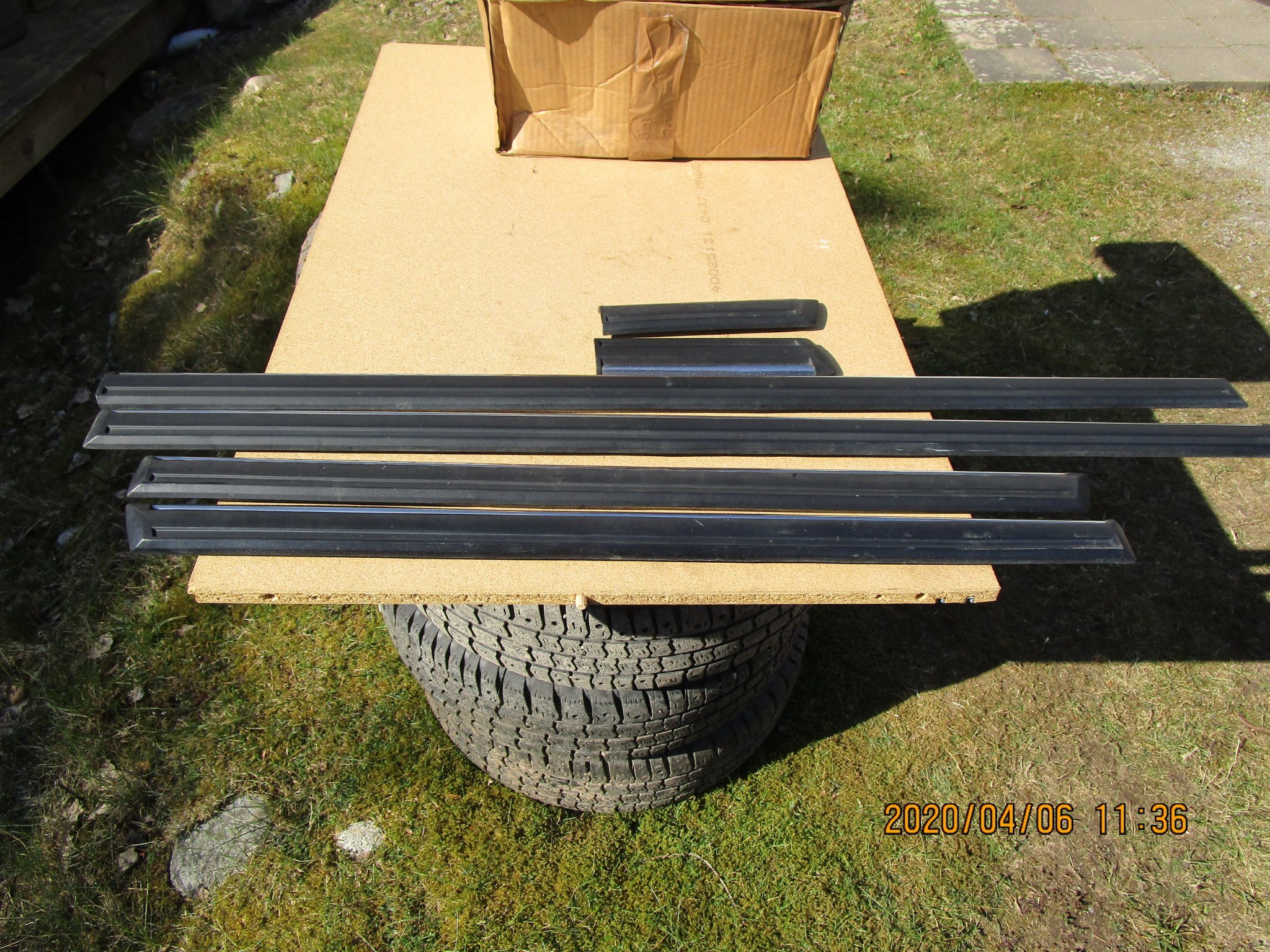 Beg kromade lister till volvo 740/940 (393987004) ᐈ Köp på Tradera