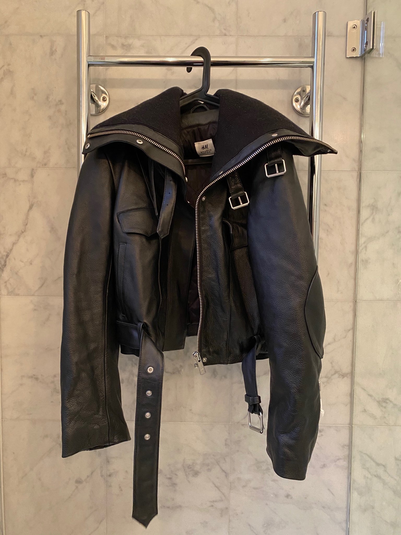 H&M studio collection aw2018 skinnjacka H&M studio collection aw2018 skinnjacka