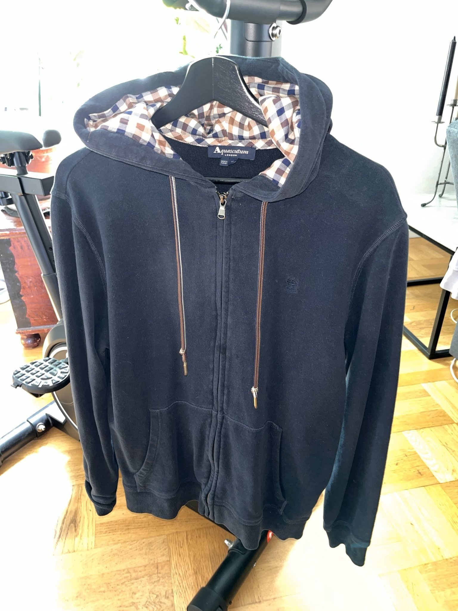 Aquascutum Arlo huvtroja storlek M Kop pa Tradera 636907917