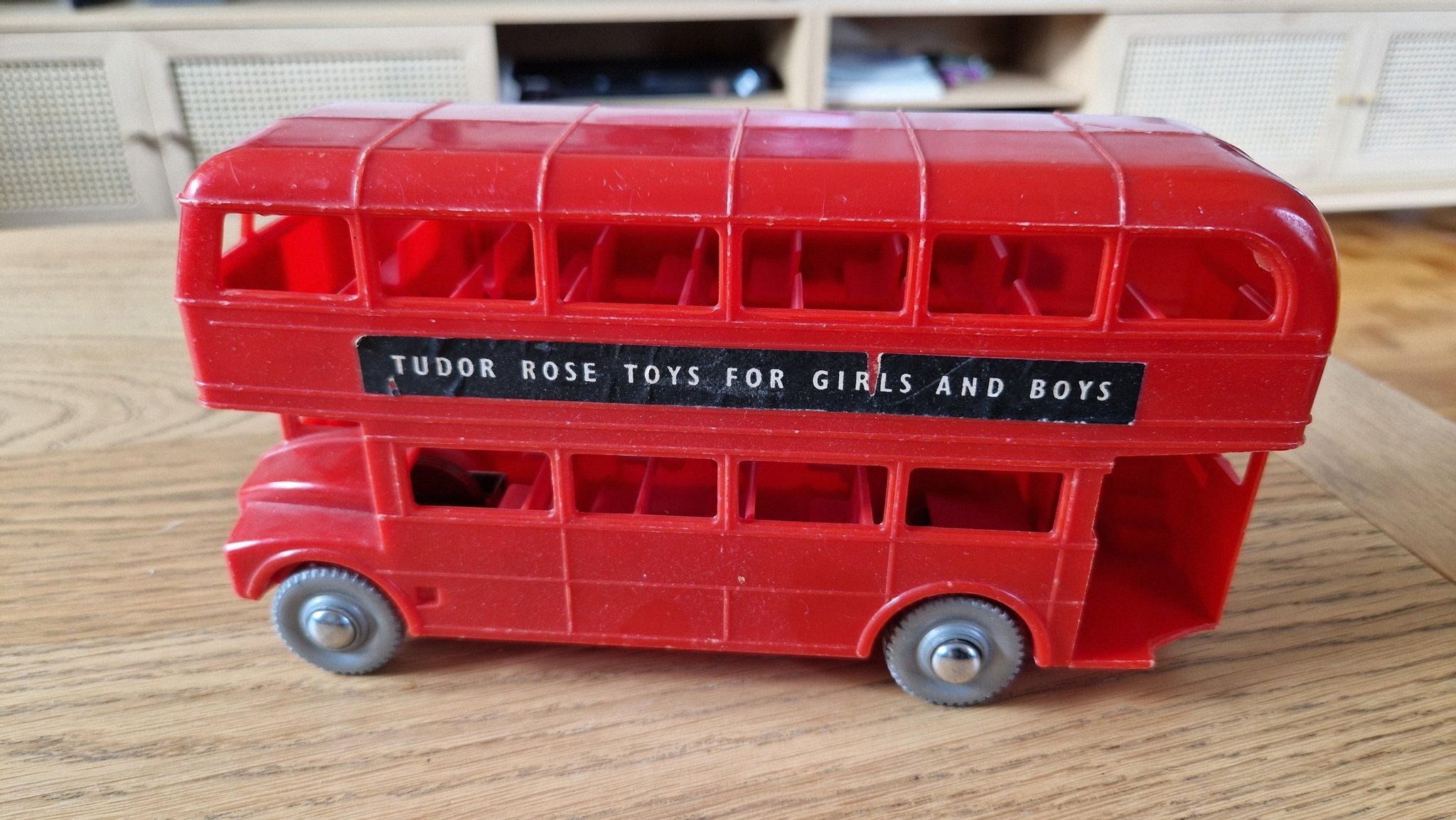 Vintage Tudor Rose Toys London Buss,.. | Kp frn B-A-V p Tradera  (725716407)