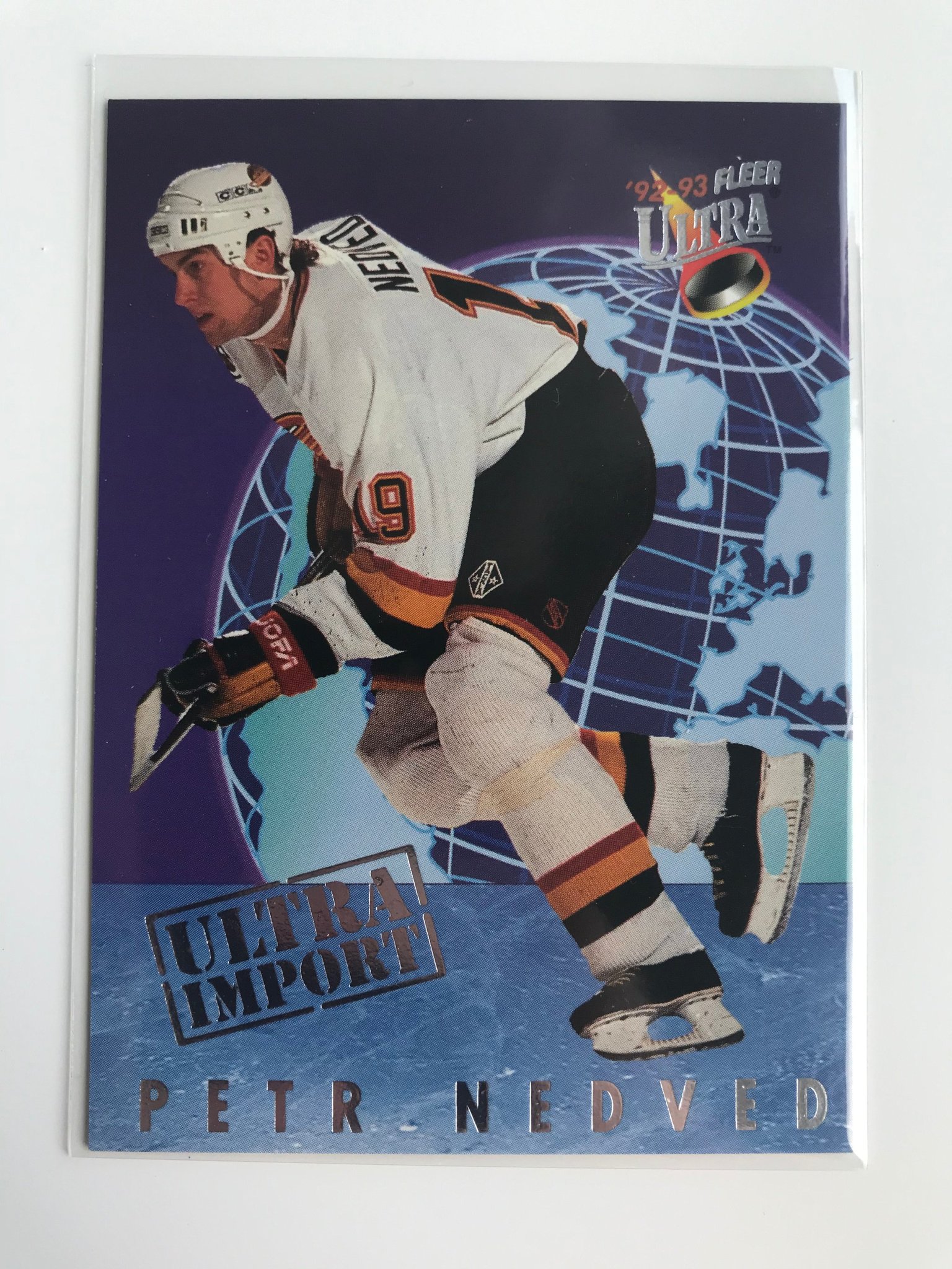 Hockeykort: 1992-93 Ultra Imports #17 Petr Nedved (Canucks)